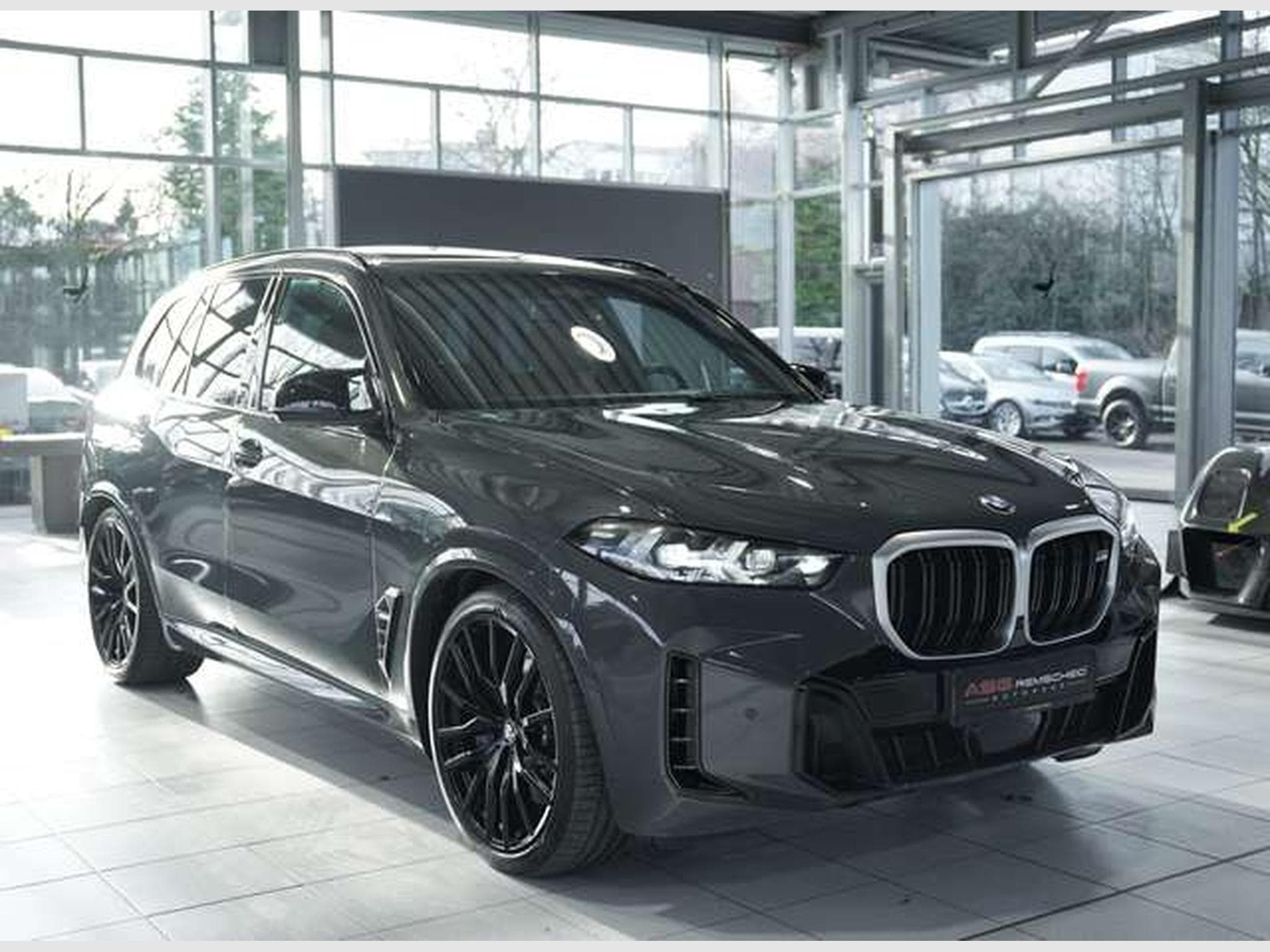 BMW X5M i xD *1.H *22 *ACC*Sky Lounge*H-UP*AHK (2024) - Photo 5