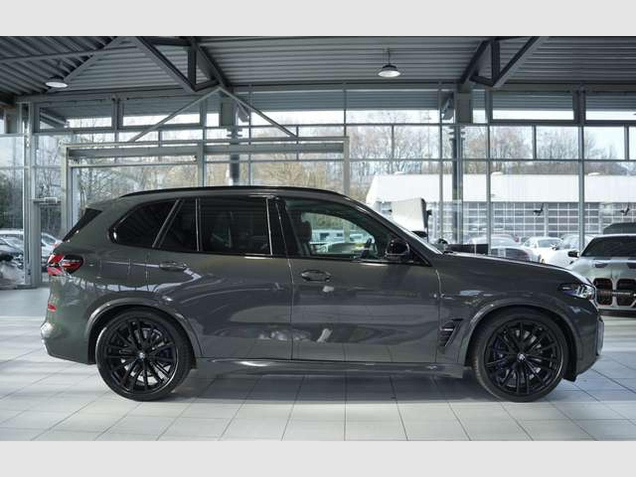 BMW X5M i xD *1.H *22 *ACC*Sky Lounge*H-UP*AHK (2024) - Photo 6