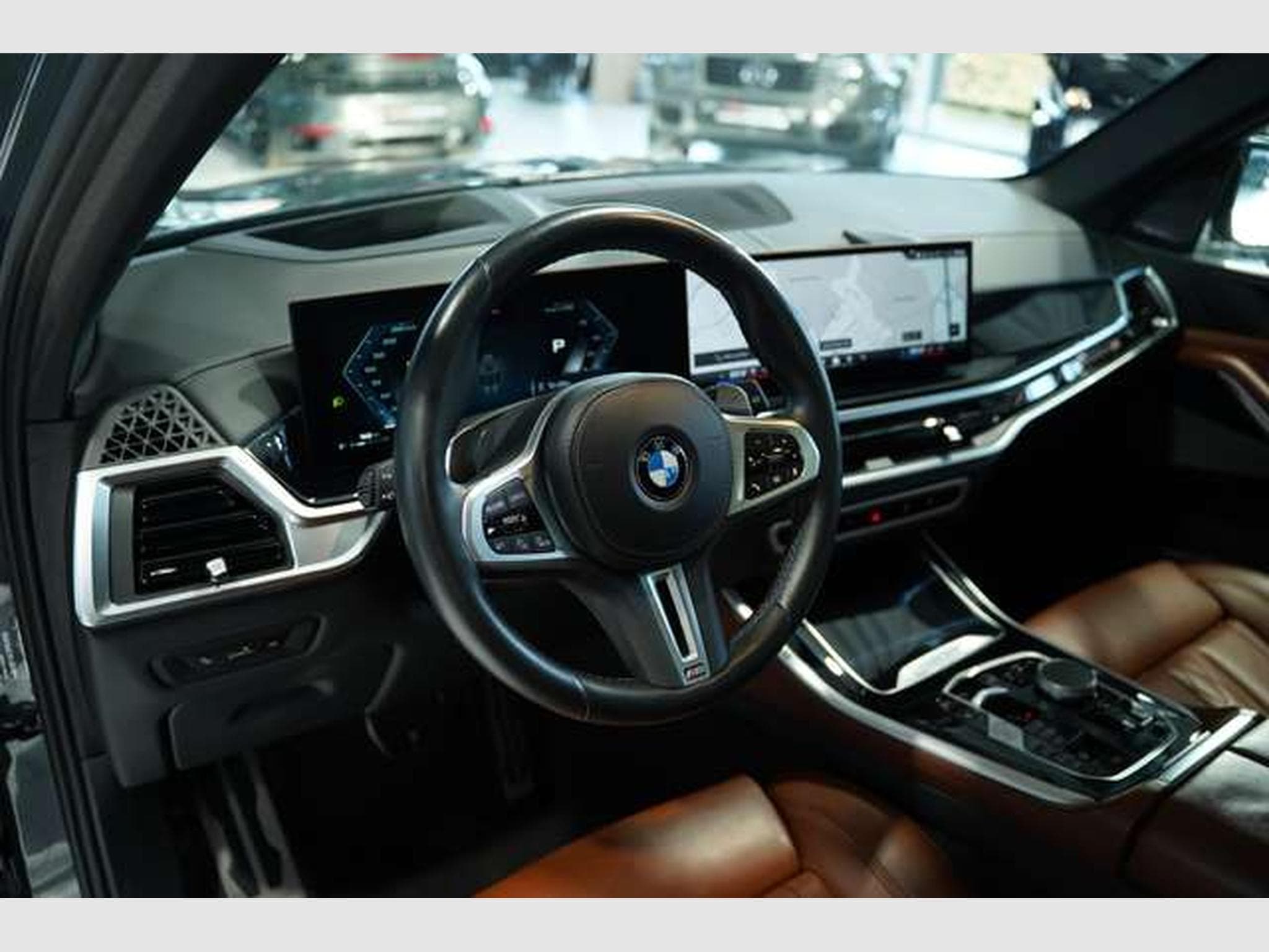 BMW X5M i xD *1.H *22 *ACC*Sky Lounge*H-UP*AHK (2024) - Photo 28