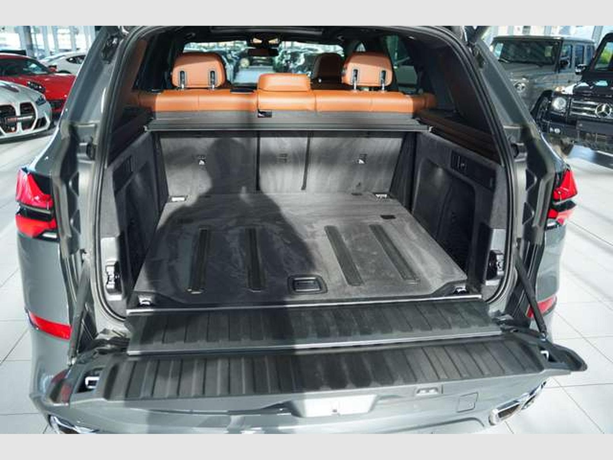 BMW X5M i xD *1.H *22 *ACC*Sky Lounge*H-UP*AHK (2024) - Photo 24