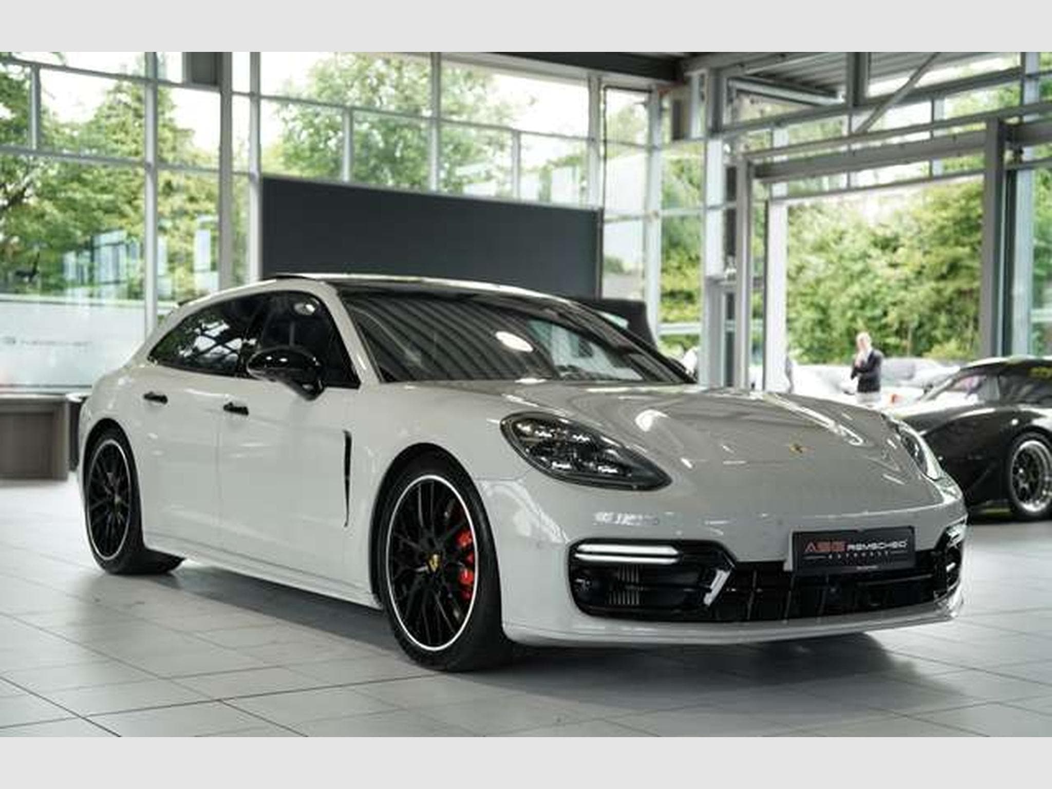 Porsche Panamera Turbo Turismo *2.H *21 *Sport-Design (2017) - Photo 5