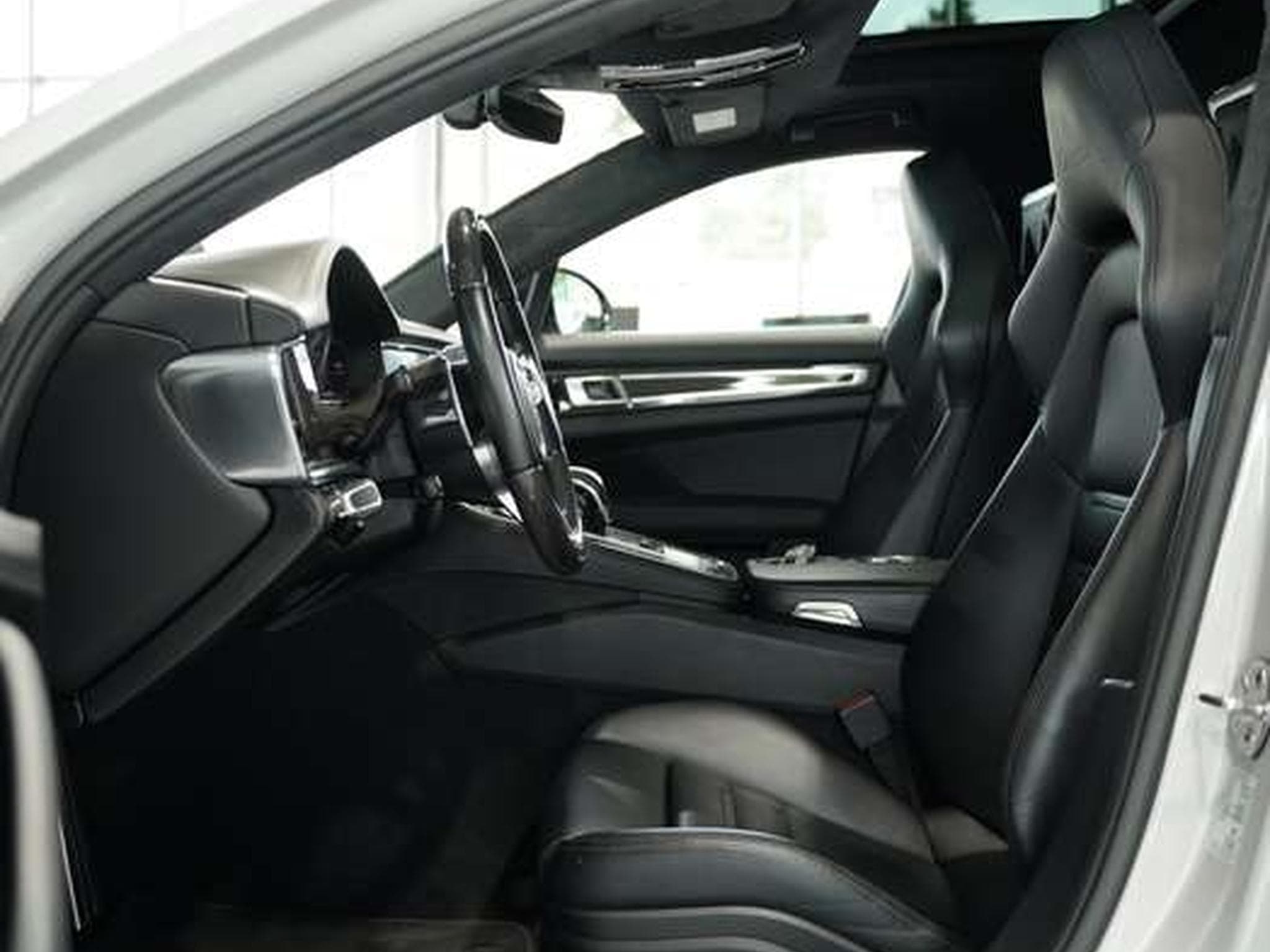 Porsche Panamera Turbo Turismo *2.H *21 *Sport-Design (2017) - Photo 42
