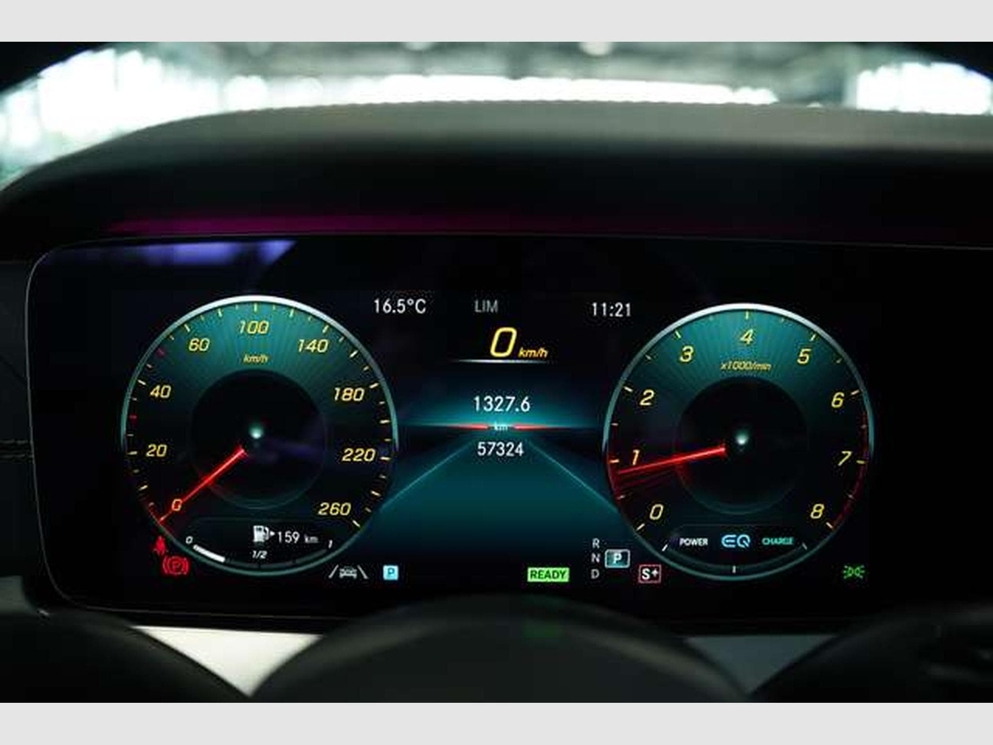 Mercedes E 300 Coupé AMG Line *20 *Pano*Night*KeyGo (2020) - Photo 38