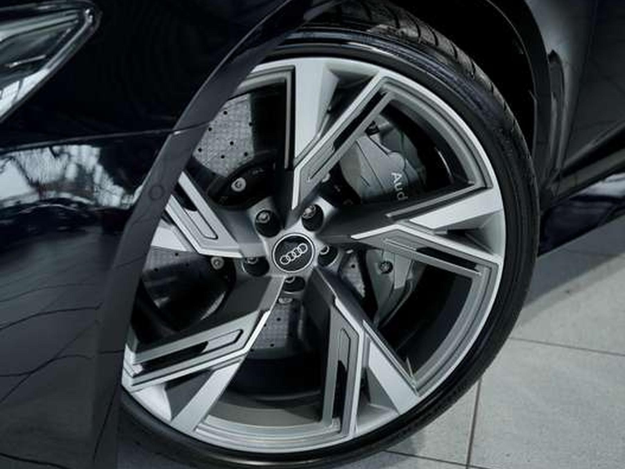 Audi RS6 Avant q. 2.H*22 *S-AGA *Dynamik *B&O *MwSt (2021) - Photo 3
