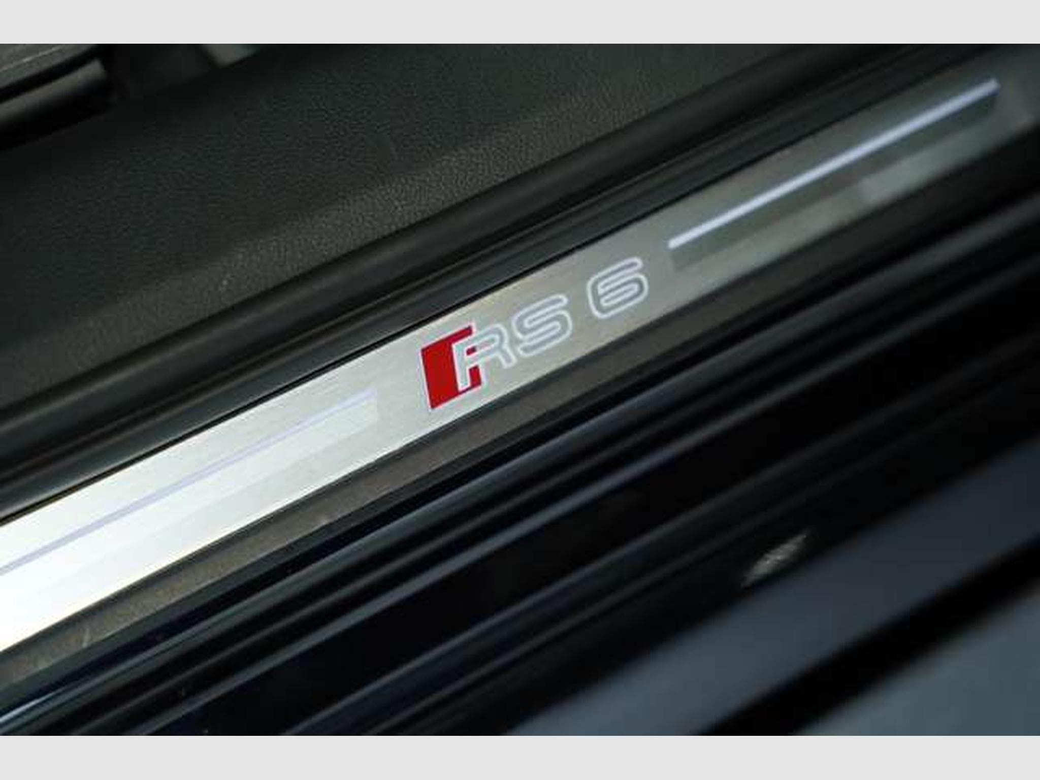Audi RS6 Avant q. 2.H*22 *S-AGA *Dynamik *B&O *MwSt (2021) - Photo 18