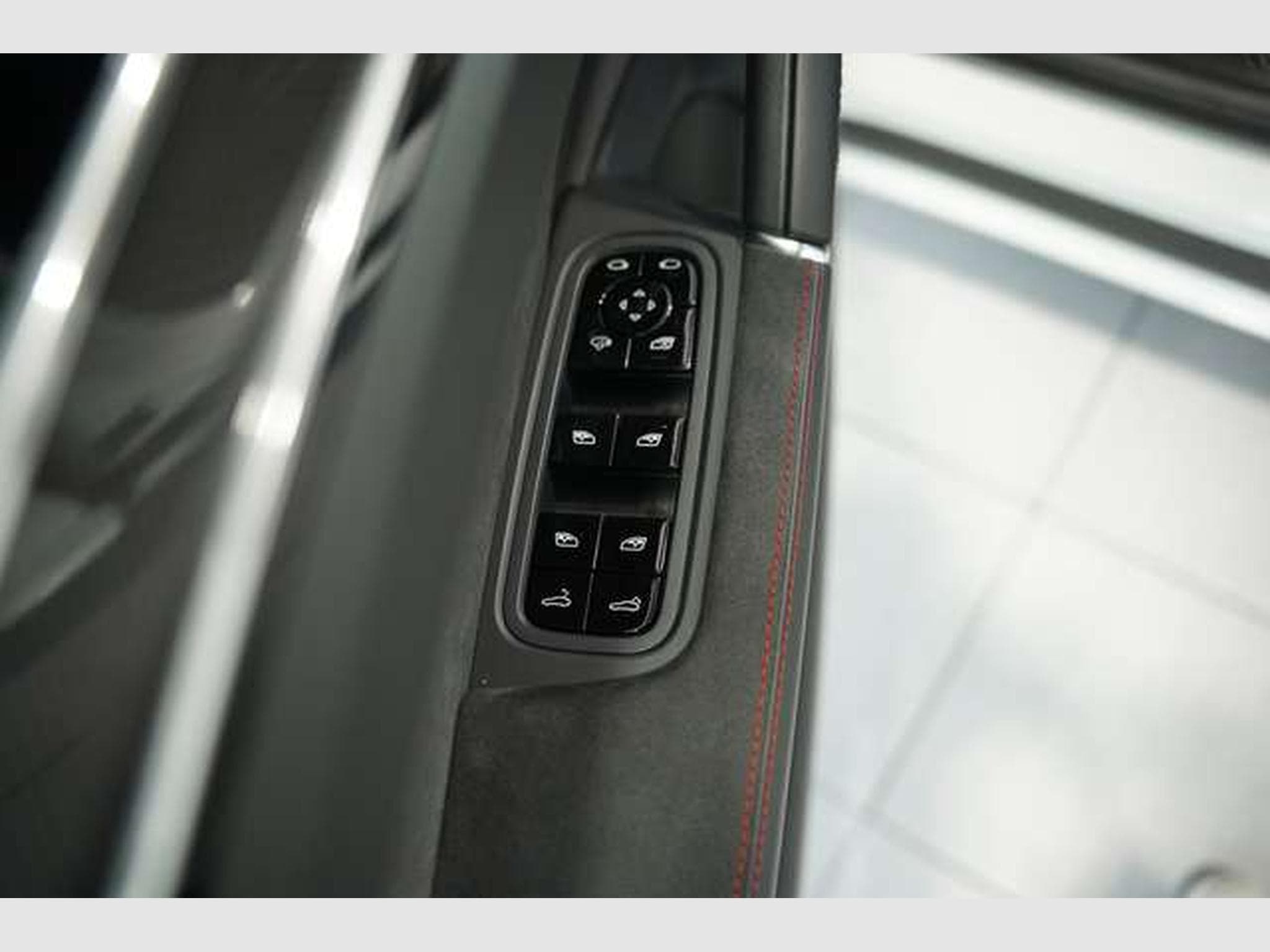 Porsche Cayenne GTS Coupé *22*Carbon*BOSE*S-Chrono*LUFT (2020) - Photo 28