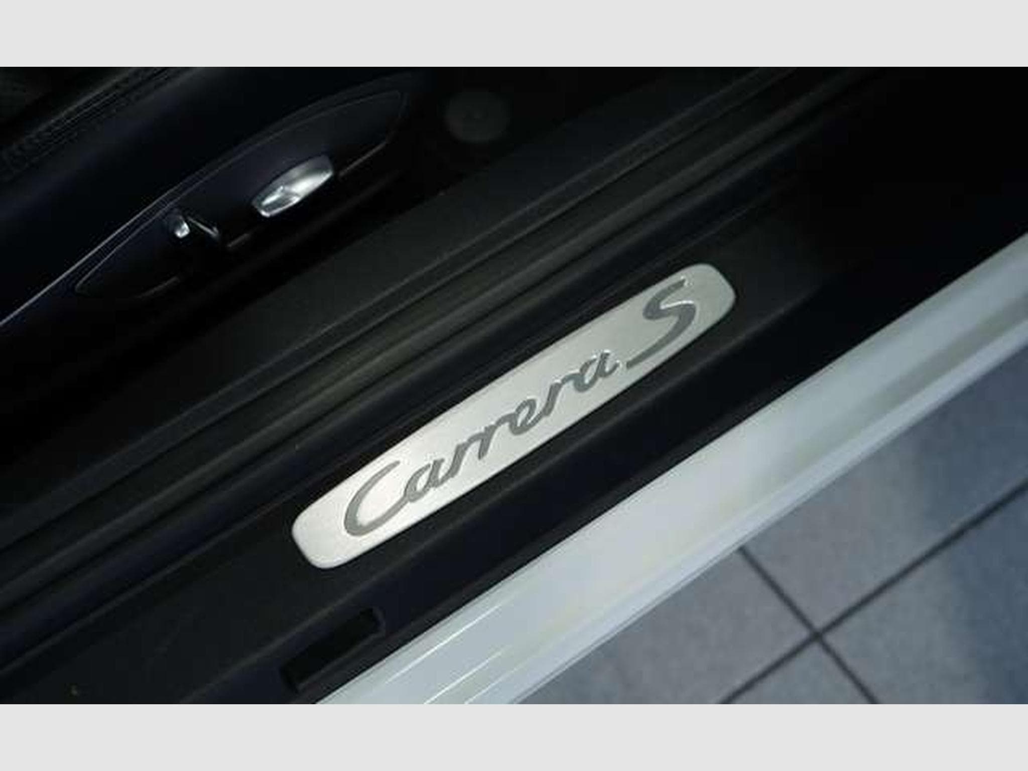Porsche 911 Carrera S Cabriolet *Schalter *S-Abgas (2013) - Photo 21