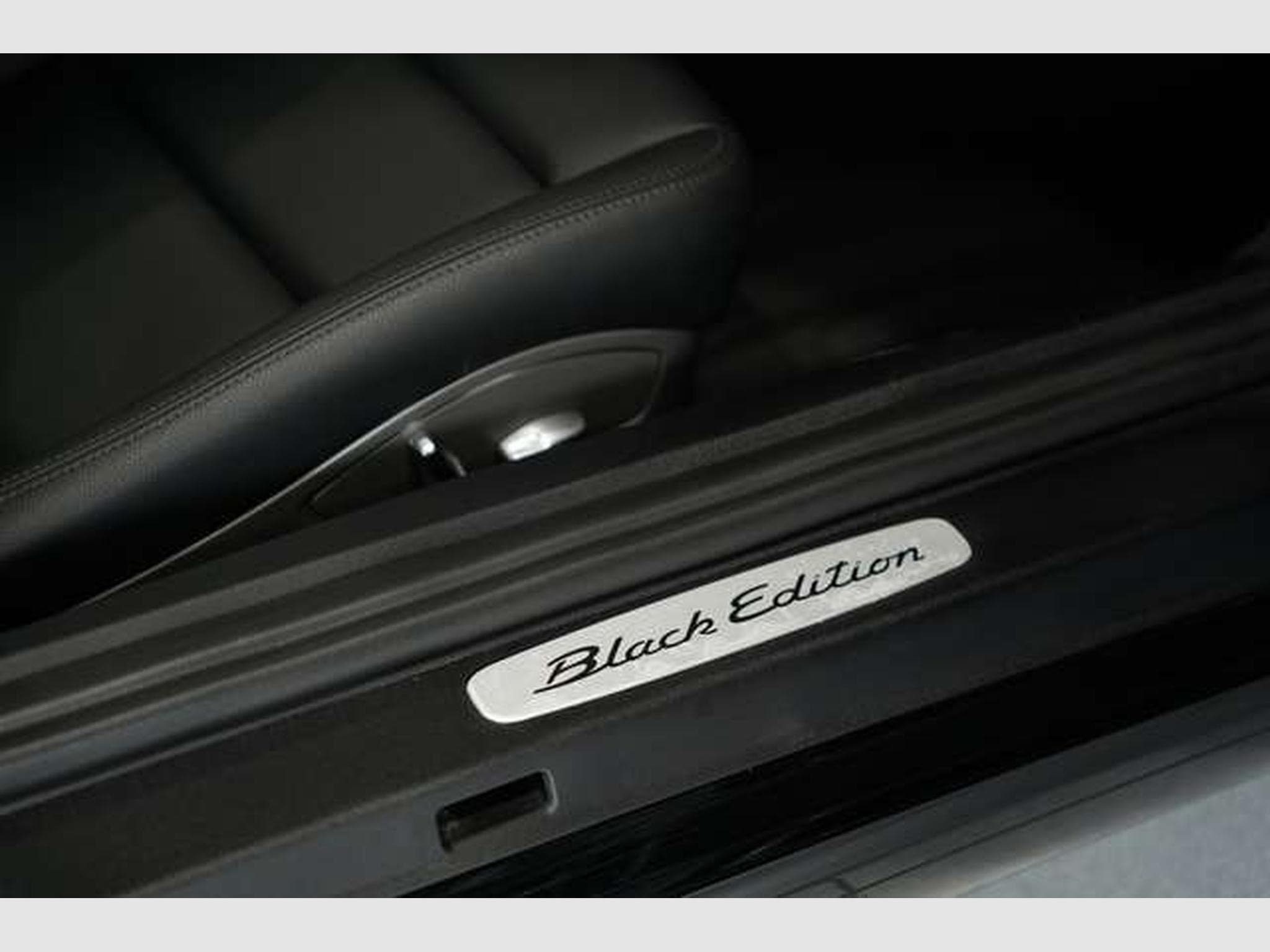 Porsche 911 Carrera PDK Coupé *Black Ed. *Approved (2016) - Photo 22