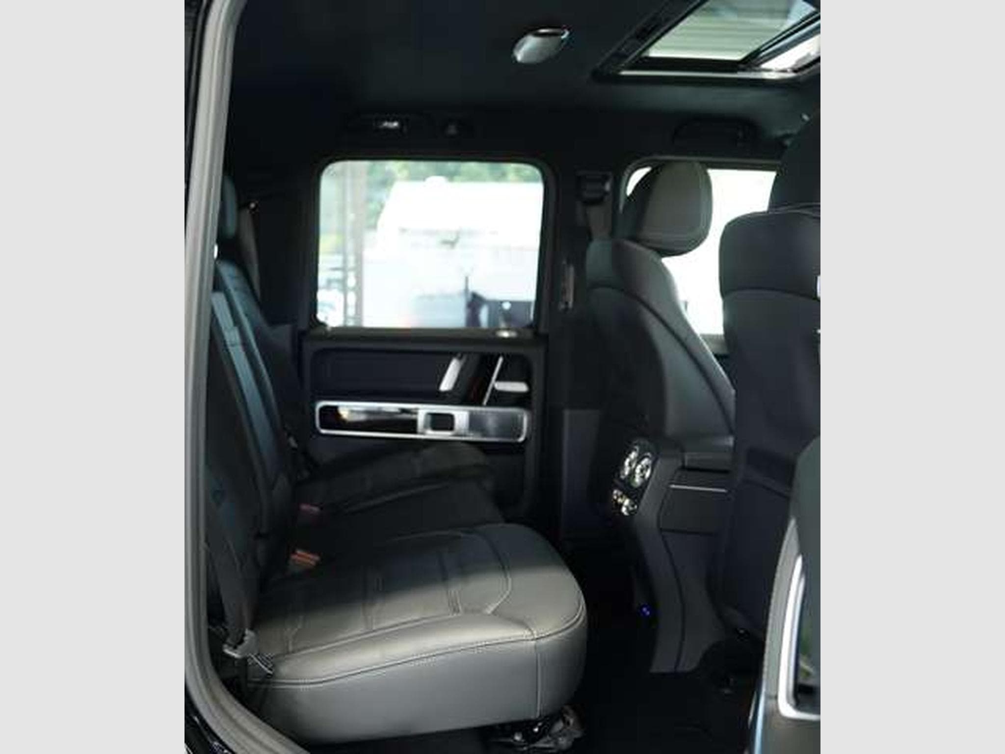 Mercedes G 63 AMG 1.HD *21 *MwSt *AHK *Night *Burmester (2025) - Foto 25