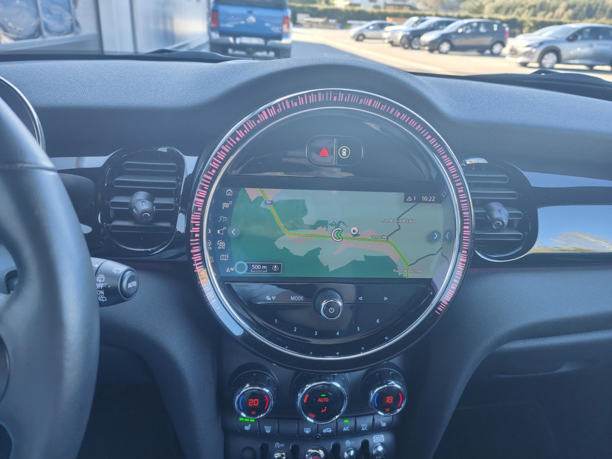 Mini Cooper 1.5 BOITE AUTO CARPLAY BLUETOOTH GPS CLIM LED (2023) - Foto 19