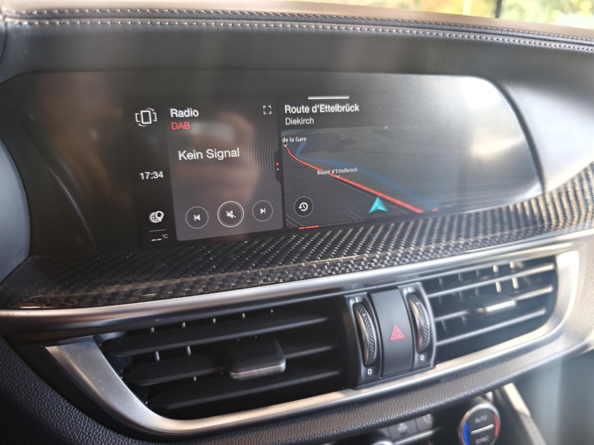 Alfa-Romeo Stelvio V6 2.9 Bi-Turbo AT8-Q4 (2023) - Photo 20