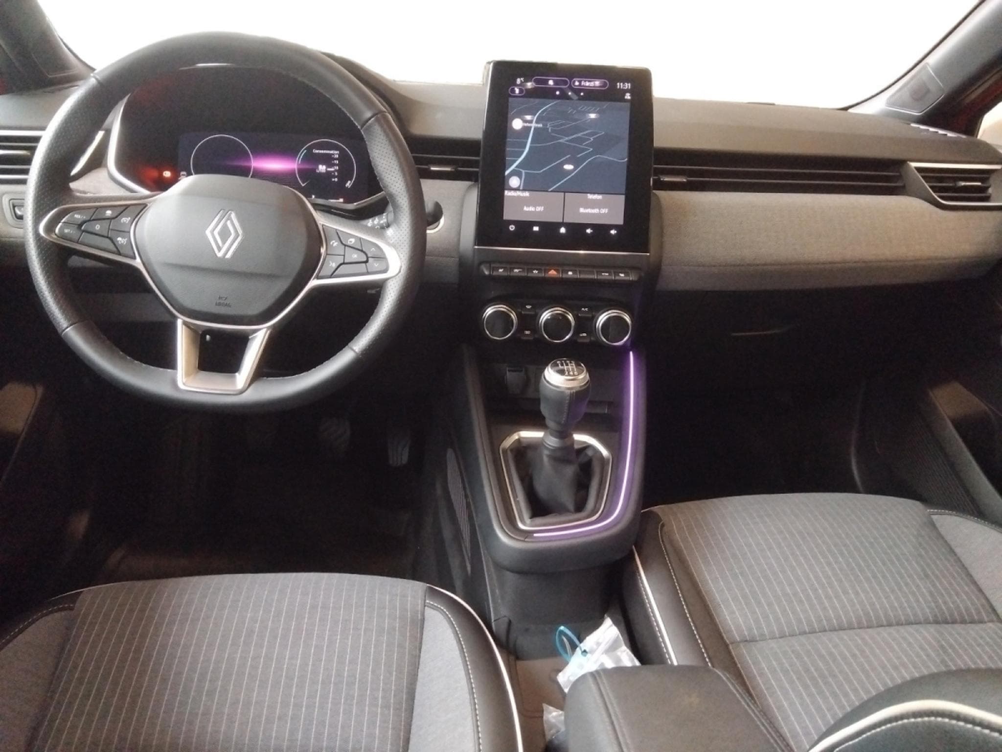 Renault Clio 1.0 Tce Techno (2026) - Foto 8