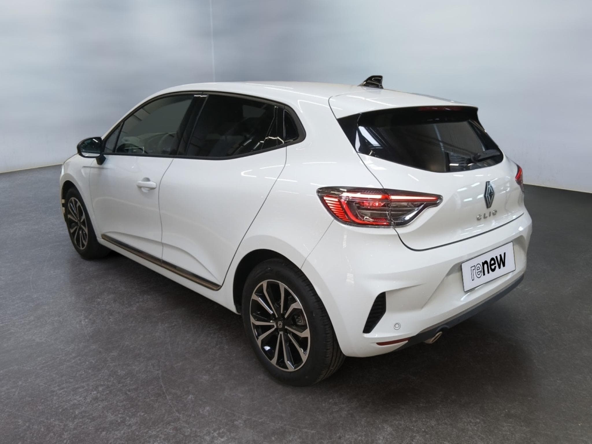 Renault Clio 1.0 TCe Techno X-Tronic (2025) - Foto 4
