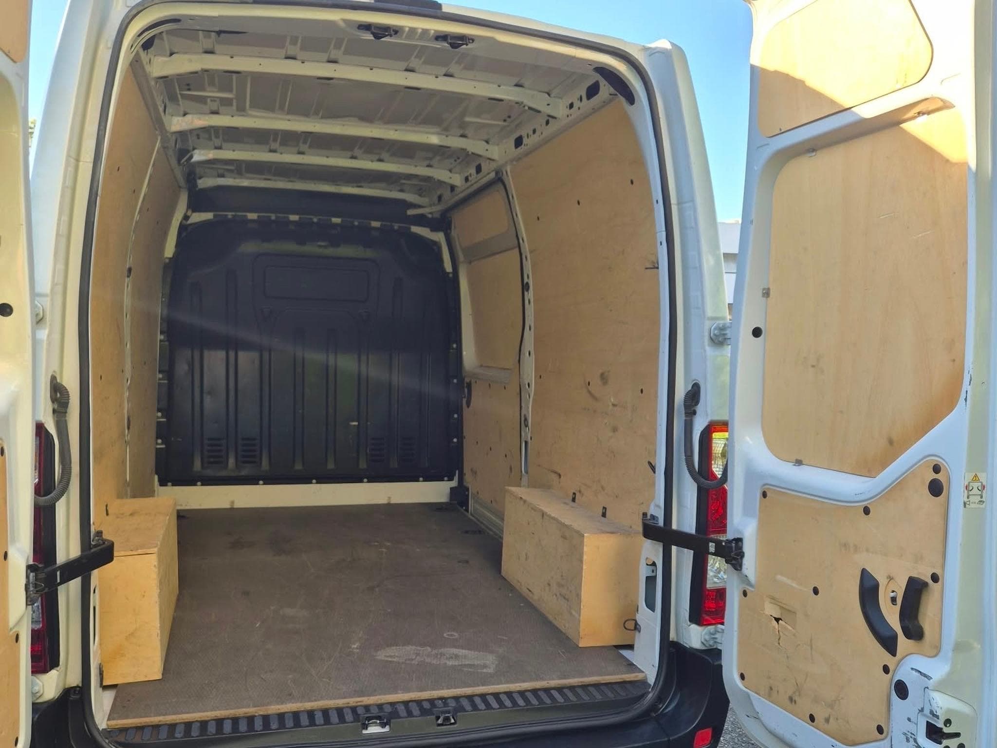 Renault Master MATAUTOLUX SRL (2024) - Photo 2