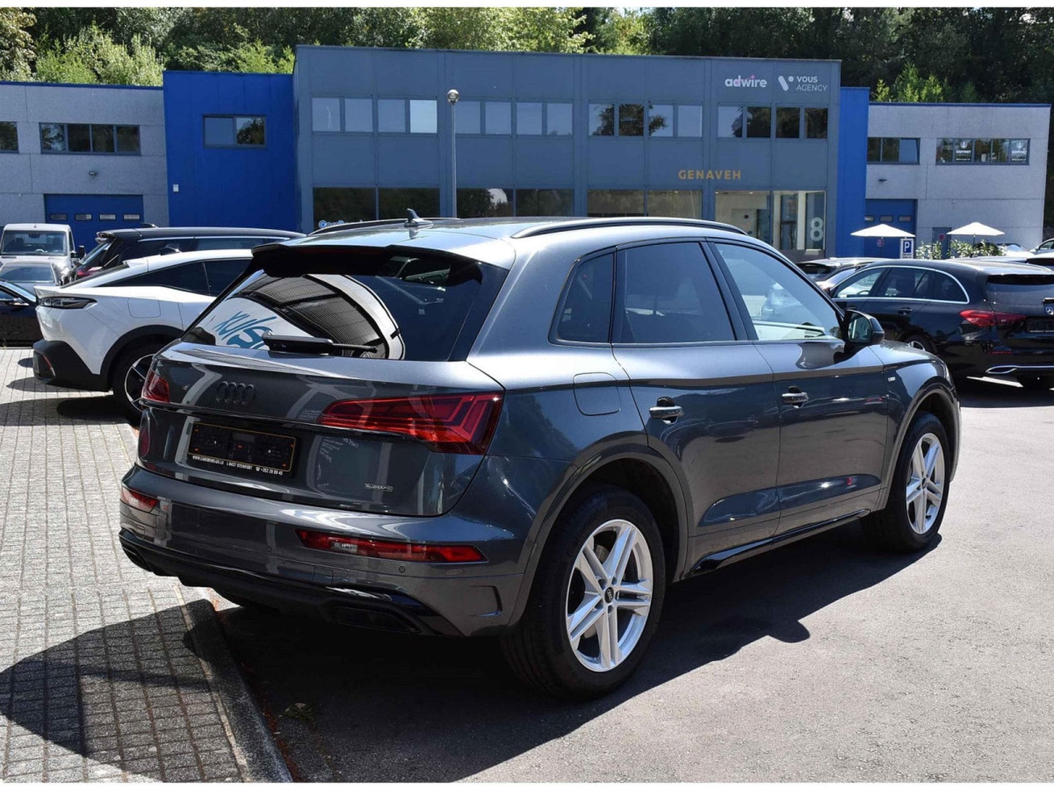 Audi Q5 50 TDI Quattro S-Line Tiptronic CUIR ACC ATT RMQ MATRIX 1° M (2023) - Foto 4