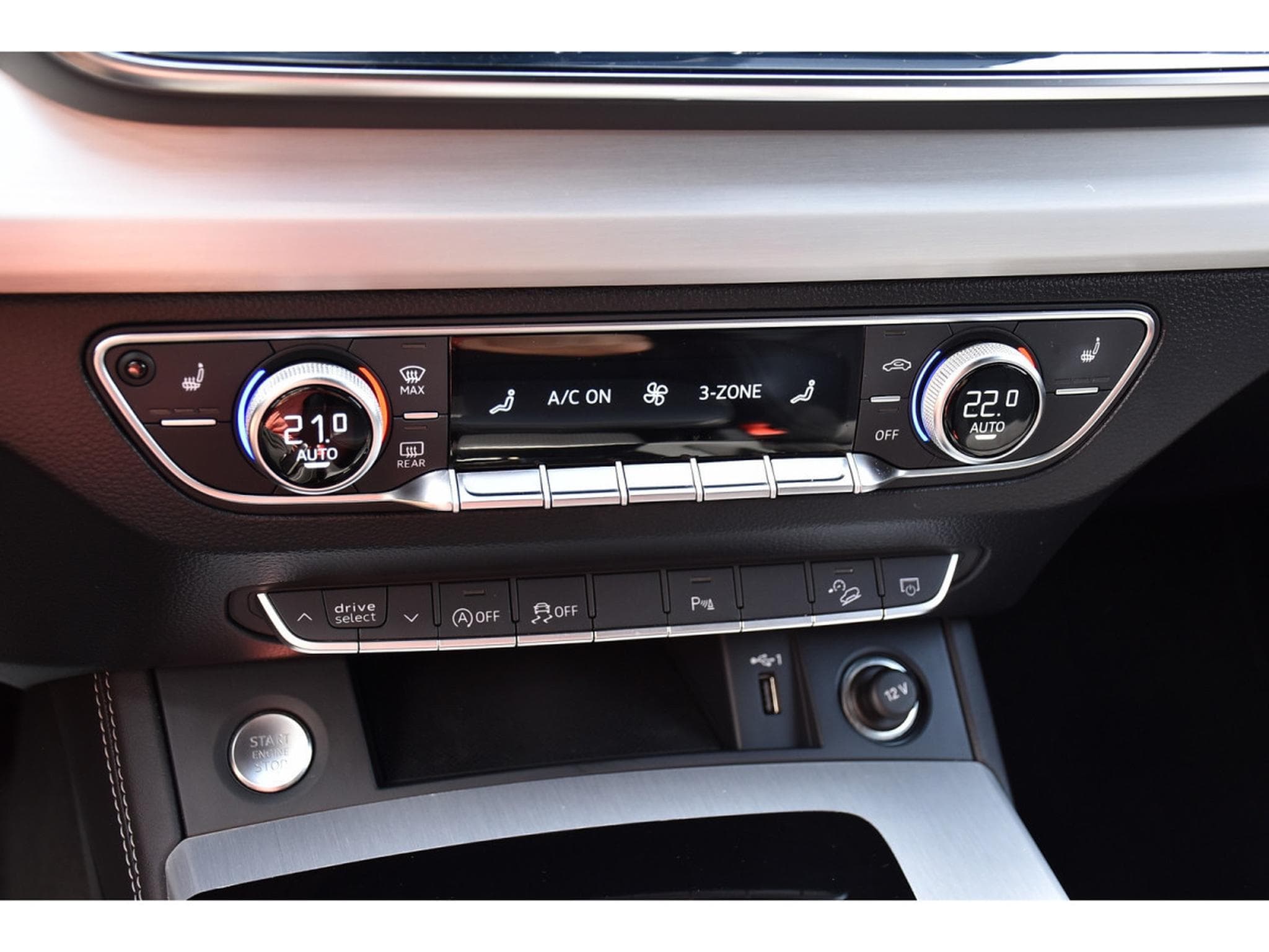 Audi Q5 Sportback 40 TDI Quattro S-Line S-Tronic ACC SIDE MATRIX (2023) - Foto 17