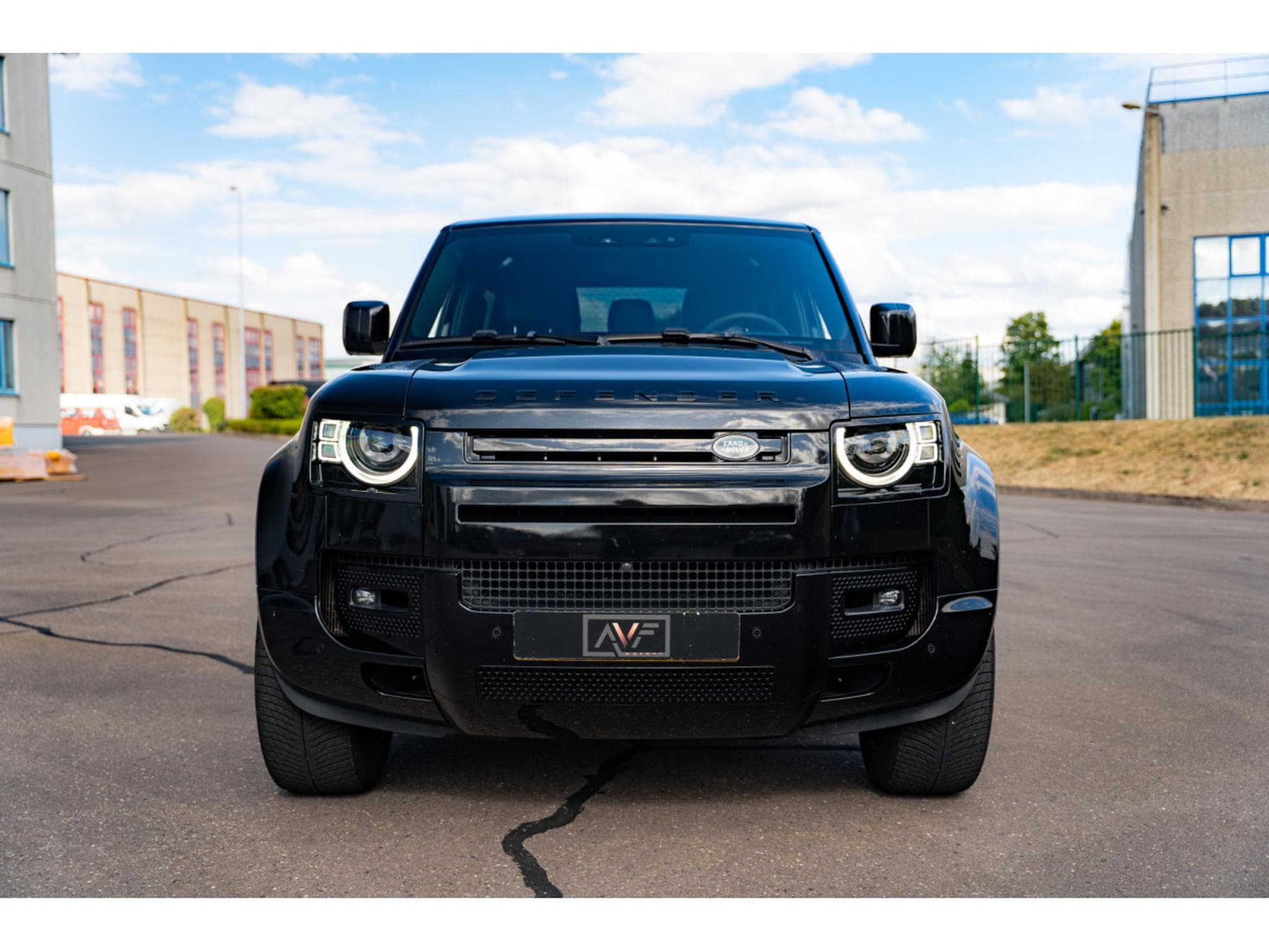 Land-Rover Defender 90 P525 BLACK PACK - V8 SUPERCHARGE (2022) - Photo 2