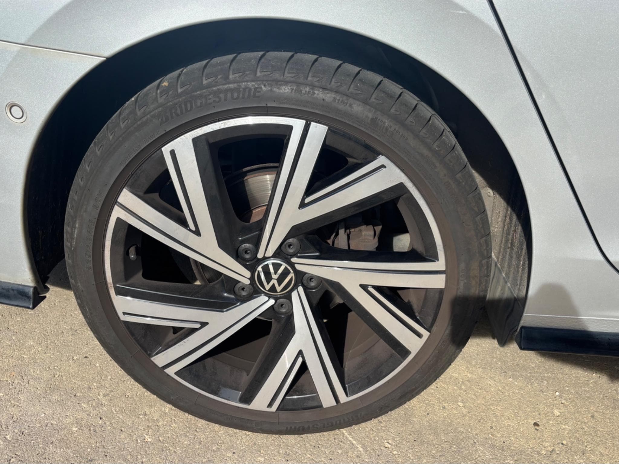 VW Golf VIII Variant R-Line (2022) - Photo 5
