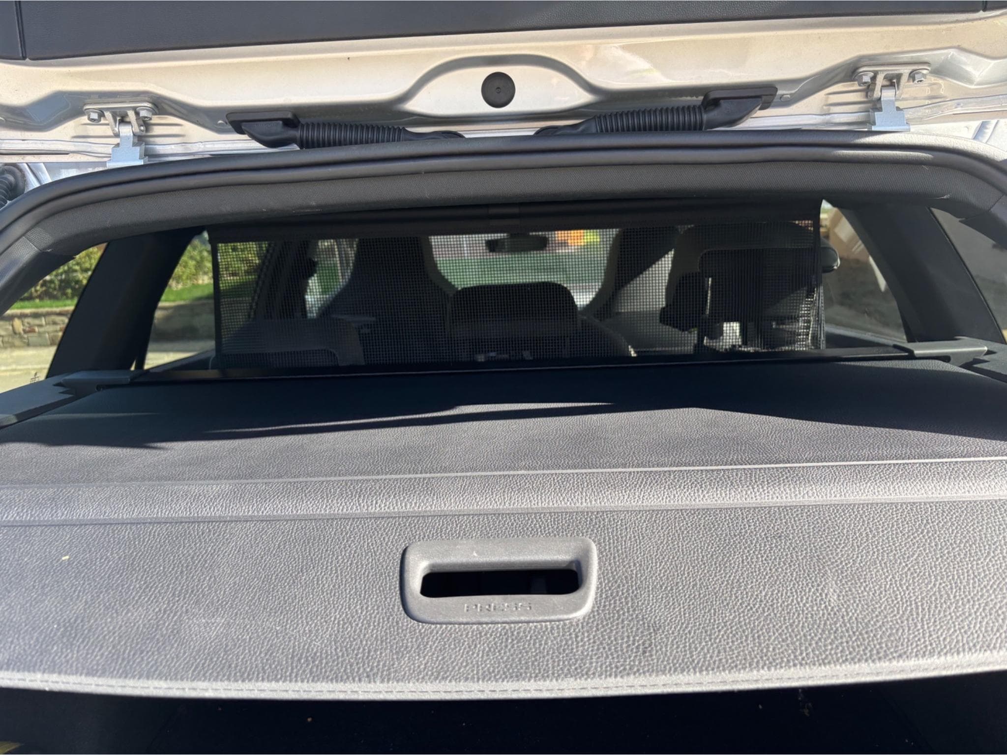 VW Golf VIII Variant R-Line (2022) - Photo 10