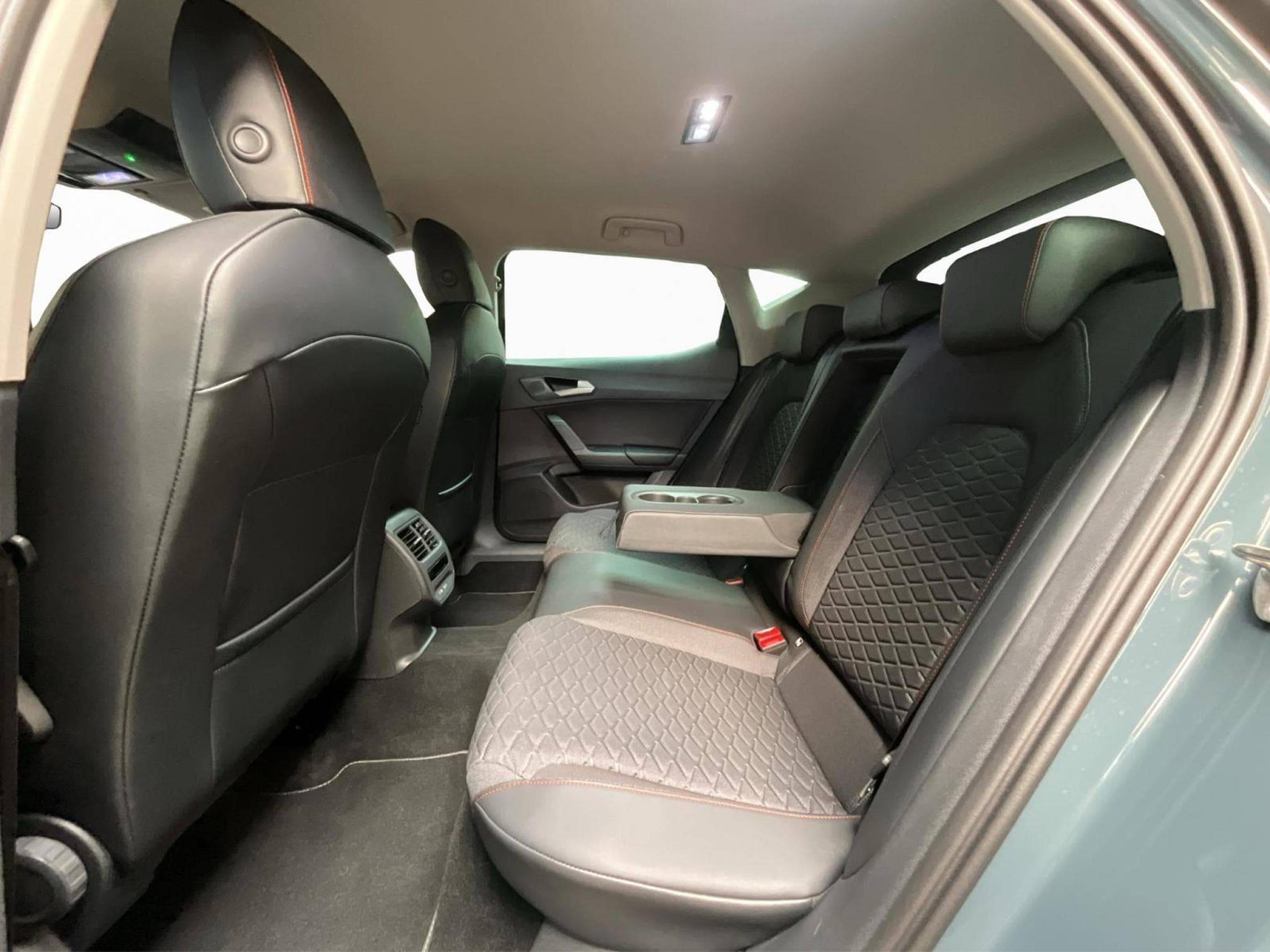 Seat Leon FR+Led+Navi+DAB+App-Connect (2025) - Photo 15