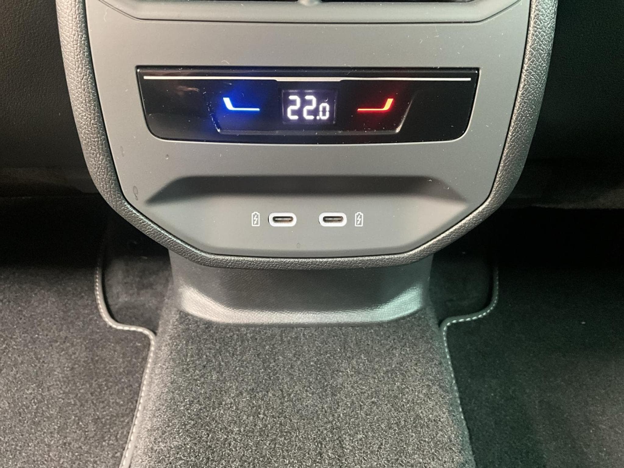 Seat Leon FR+Led+Navi+DAB+App-Connect (2025) - Photo 20