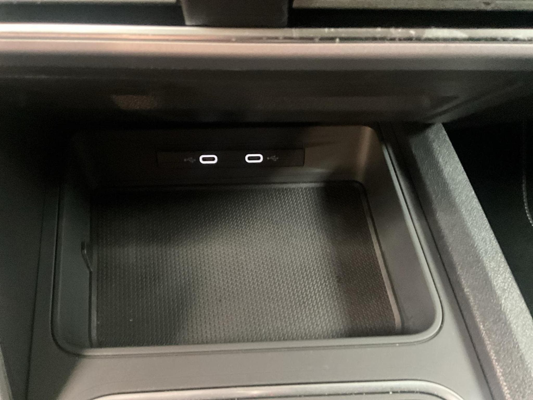 Seat Leon FR+Led+Navi+DAB+App-Connect (2025) - Photo 19