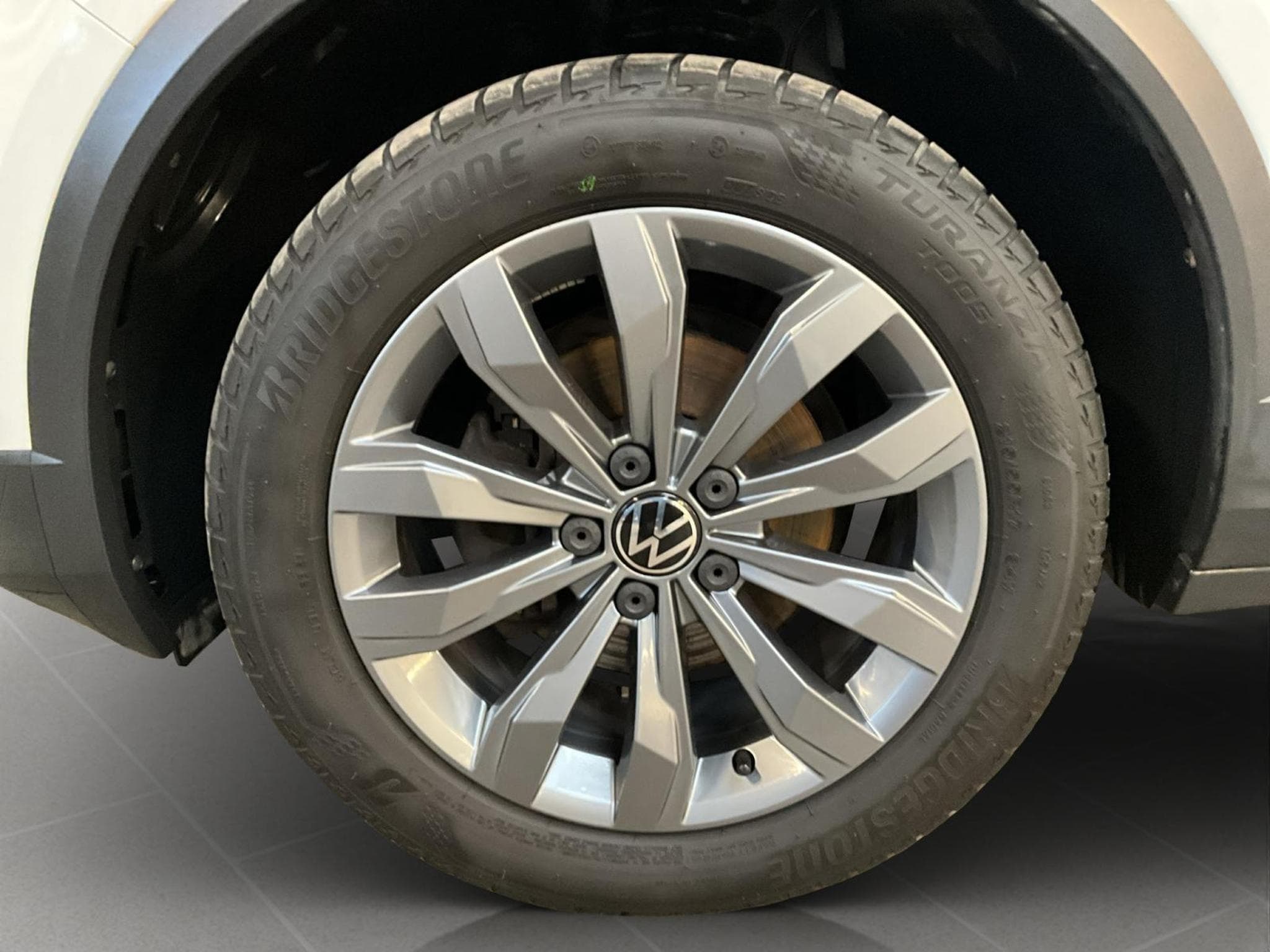 VW T-Roc Sport+DSG+Pano+LM17+P.Travel+P.Sport+P.Confort+Keyless (2021) - Photo 8
