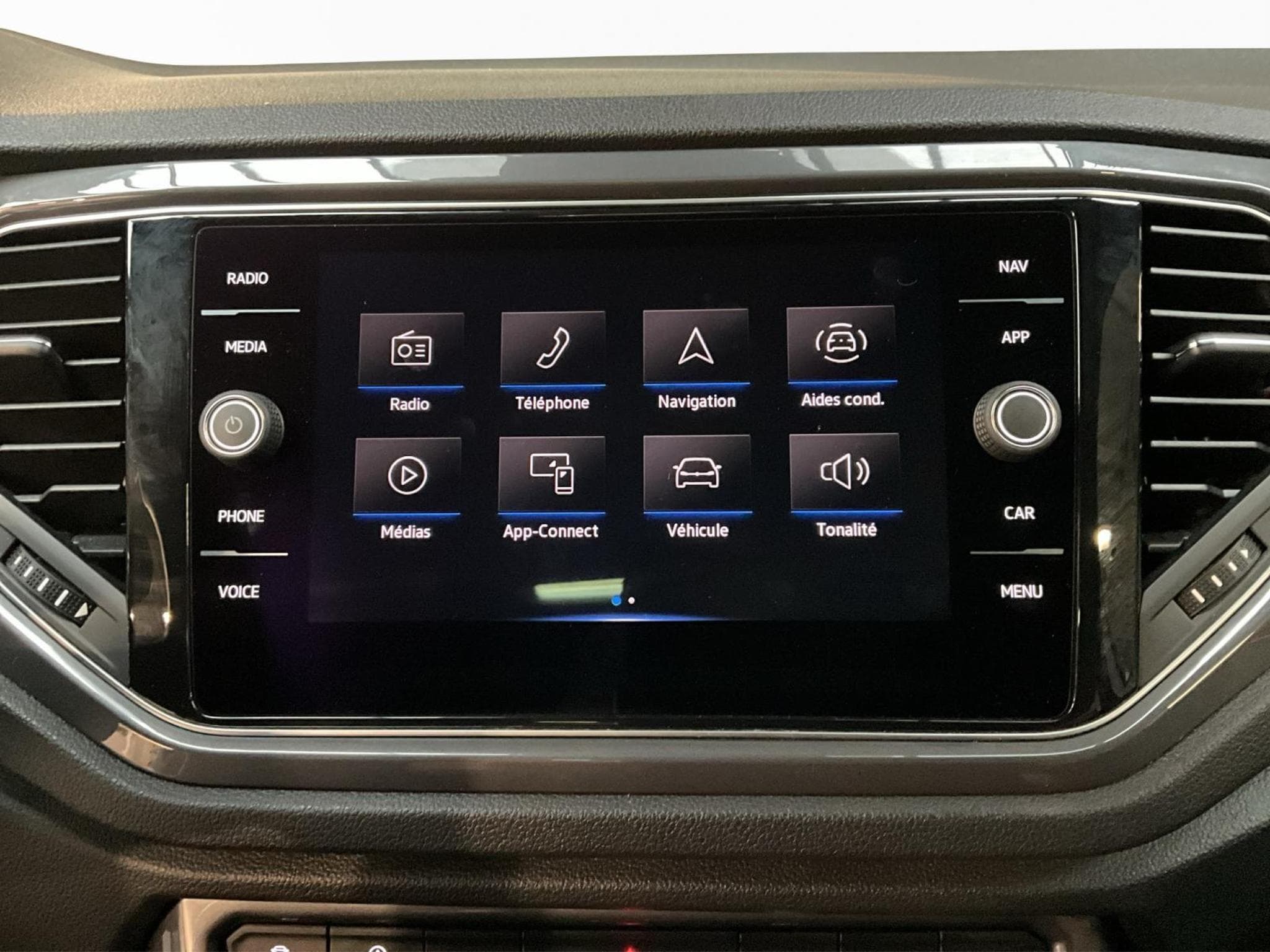 VW T-Roc Sport+DSG+Pano+LM17+P.Travel+P.Sport+P.Confort+Keyless (2021) - Photo 13