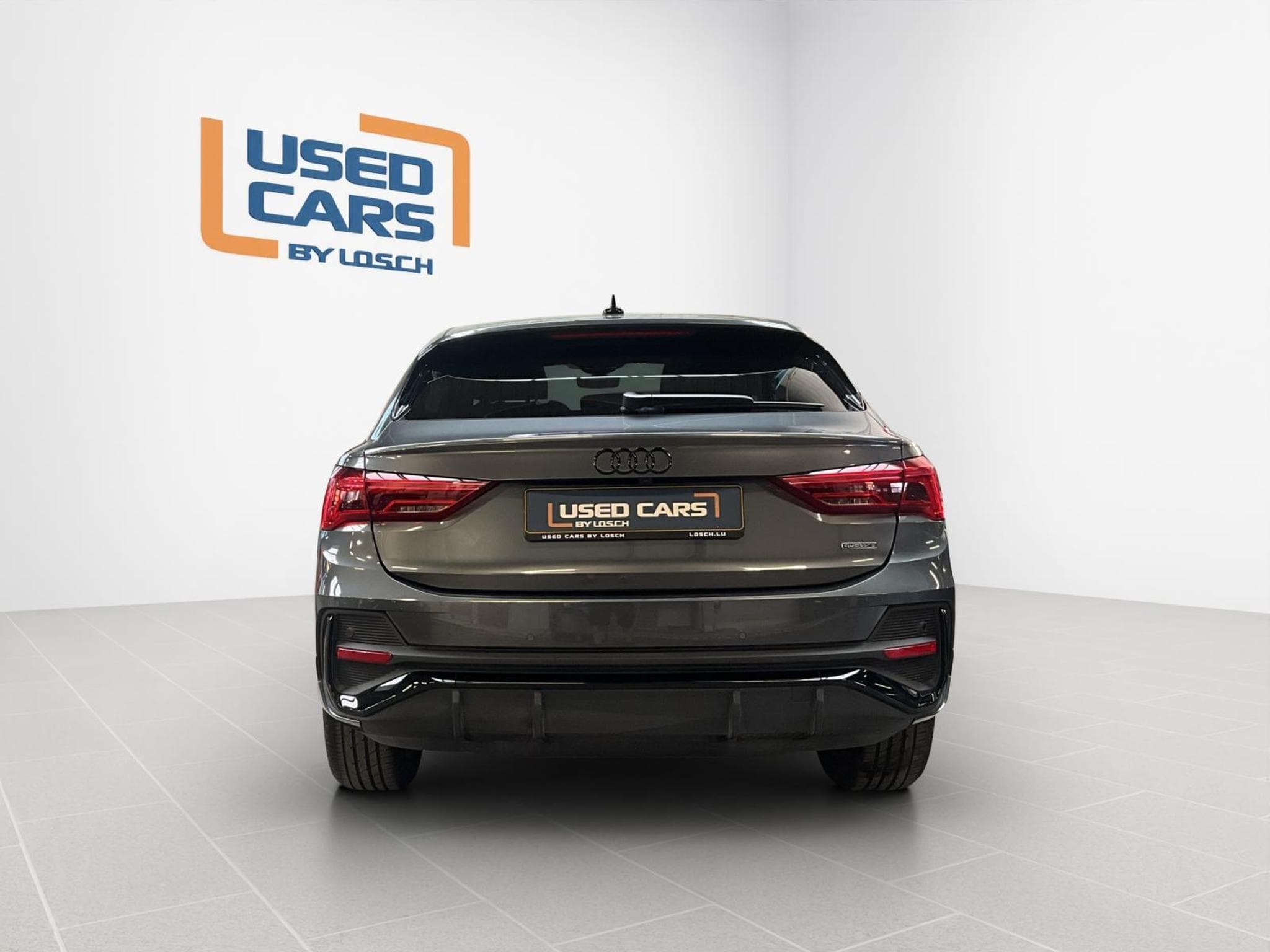 Audi Q3 SB+S-Line+40TFSI+Quattro+S-Tronic+Pano+P.Premium (2025) - Photo 7