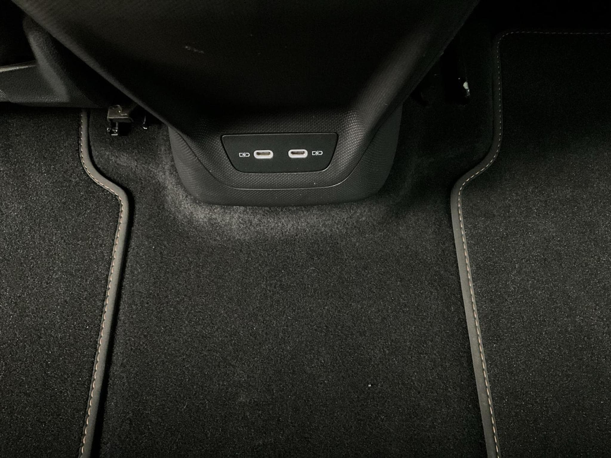Cupra Born 60kWh+Wärme-Pumpe+P.Pilot+Sportsitze+Led+Navi (2024) - Foto 10