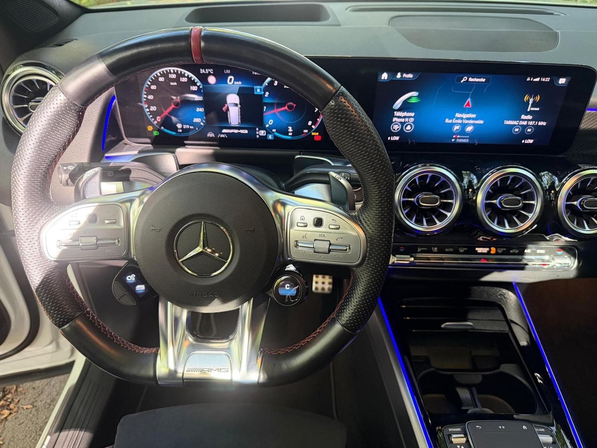 Mercedes GLB 35 AMG AMG 35 TURBO 4MATIC (2023) - Photo 7