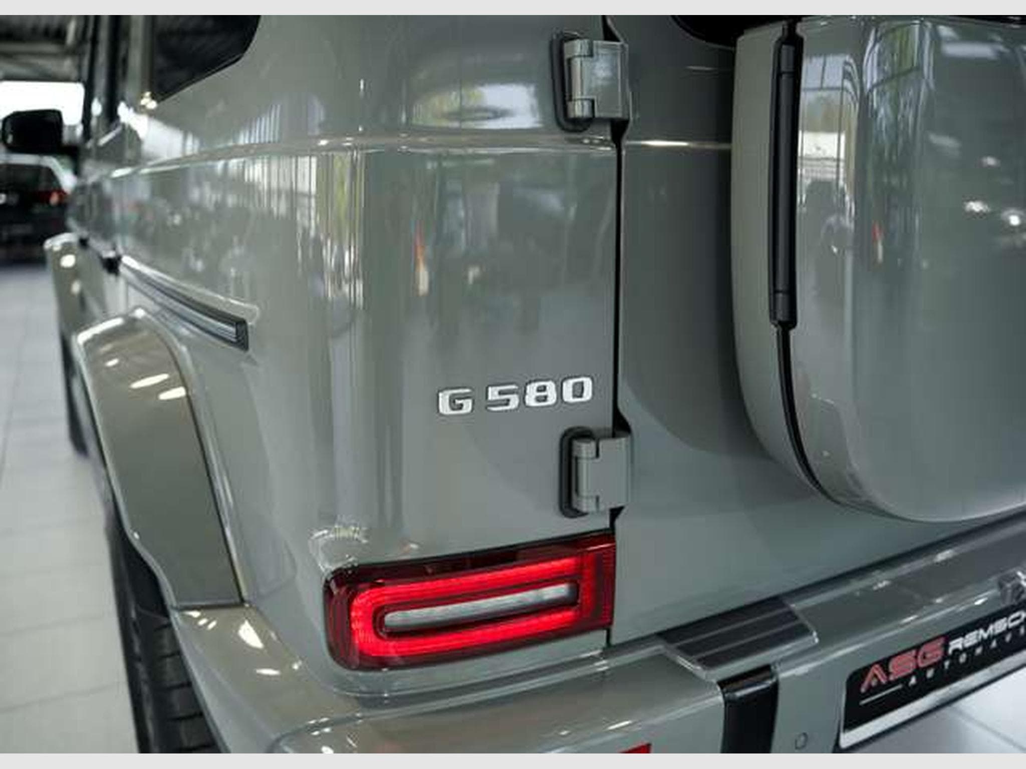 Mercedes Classe G Edition ONE AMG *MANUFAKTUR *FOND *Carbon (2025) - Photo 13