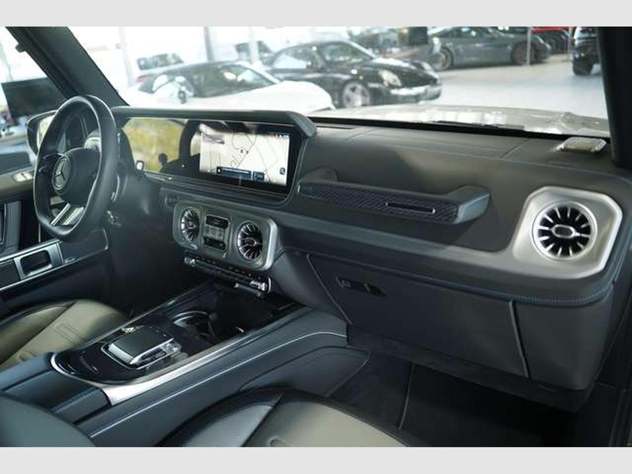 Mercedes Classe G Edition ONE AMG *MANUFAKTUR *FOND *Carbon (2025) - Photo 18