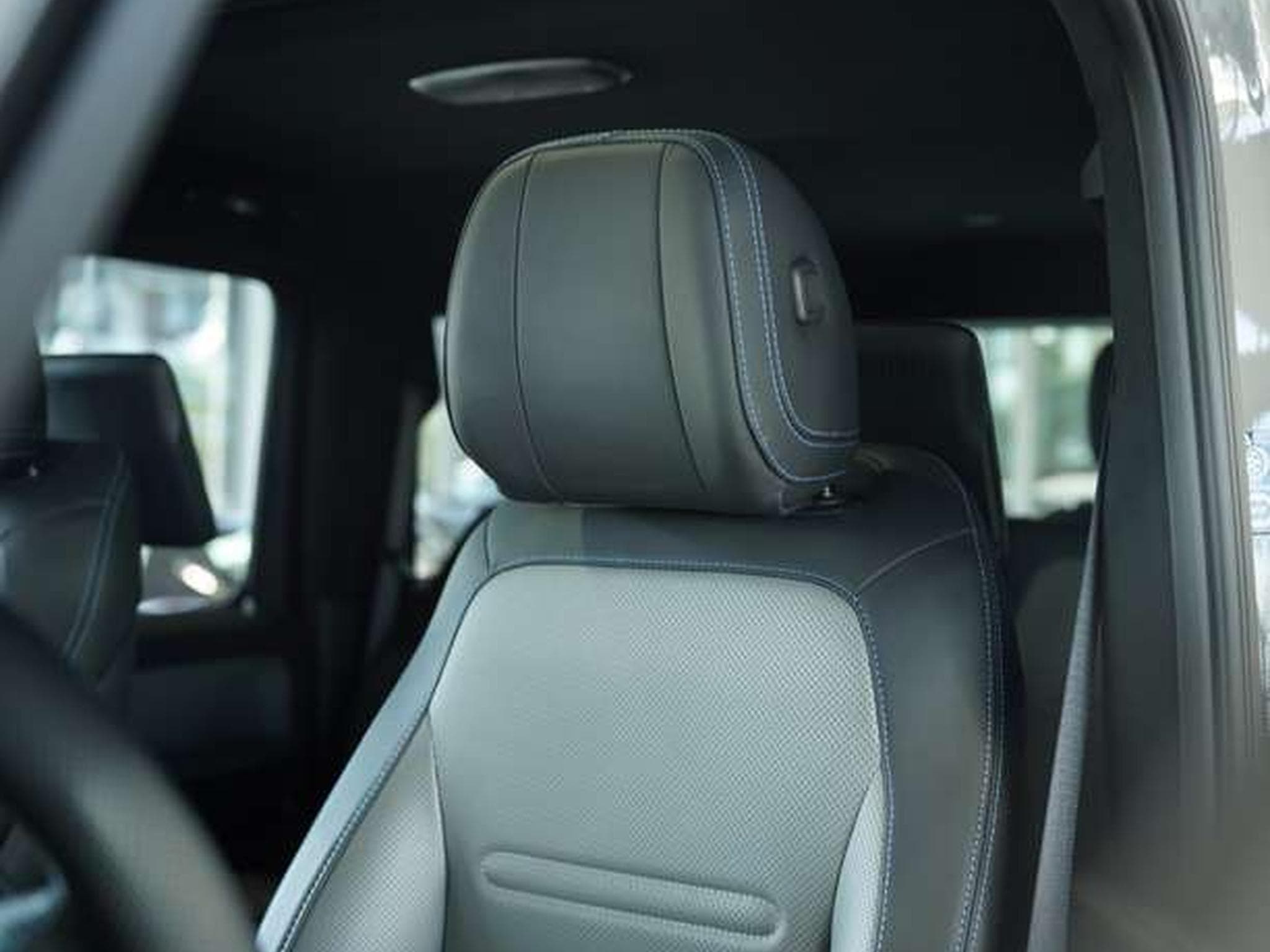 Mercedes Classe G Edition ONE AMG *MANUFAKTUR *FOND *Carbon (2025) - Photo 30