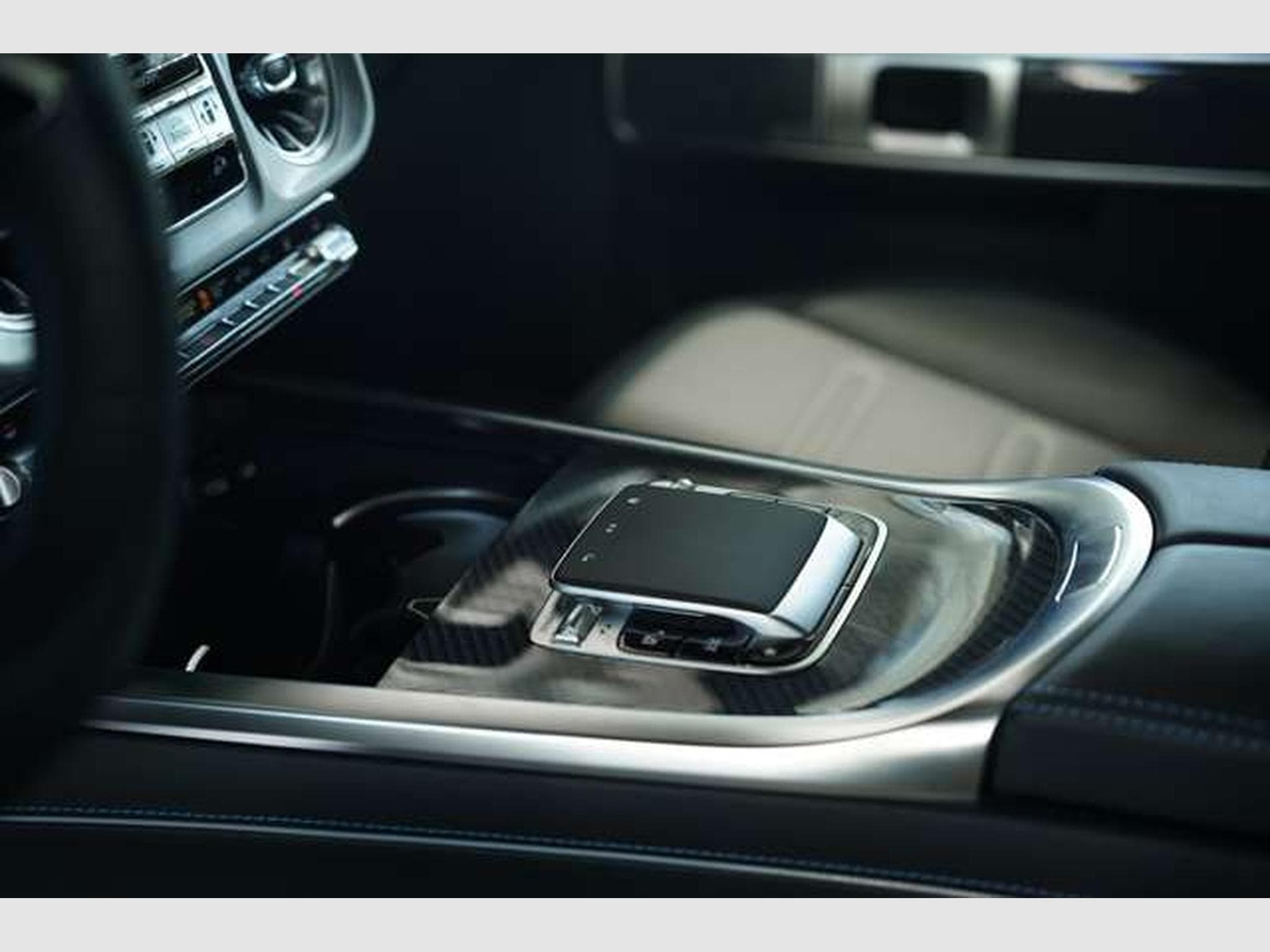 Mercedes Classe G Edition ONE AMG *MANUFAKTUR *FOND *Carbon (2025) - Photo 37