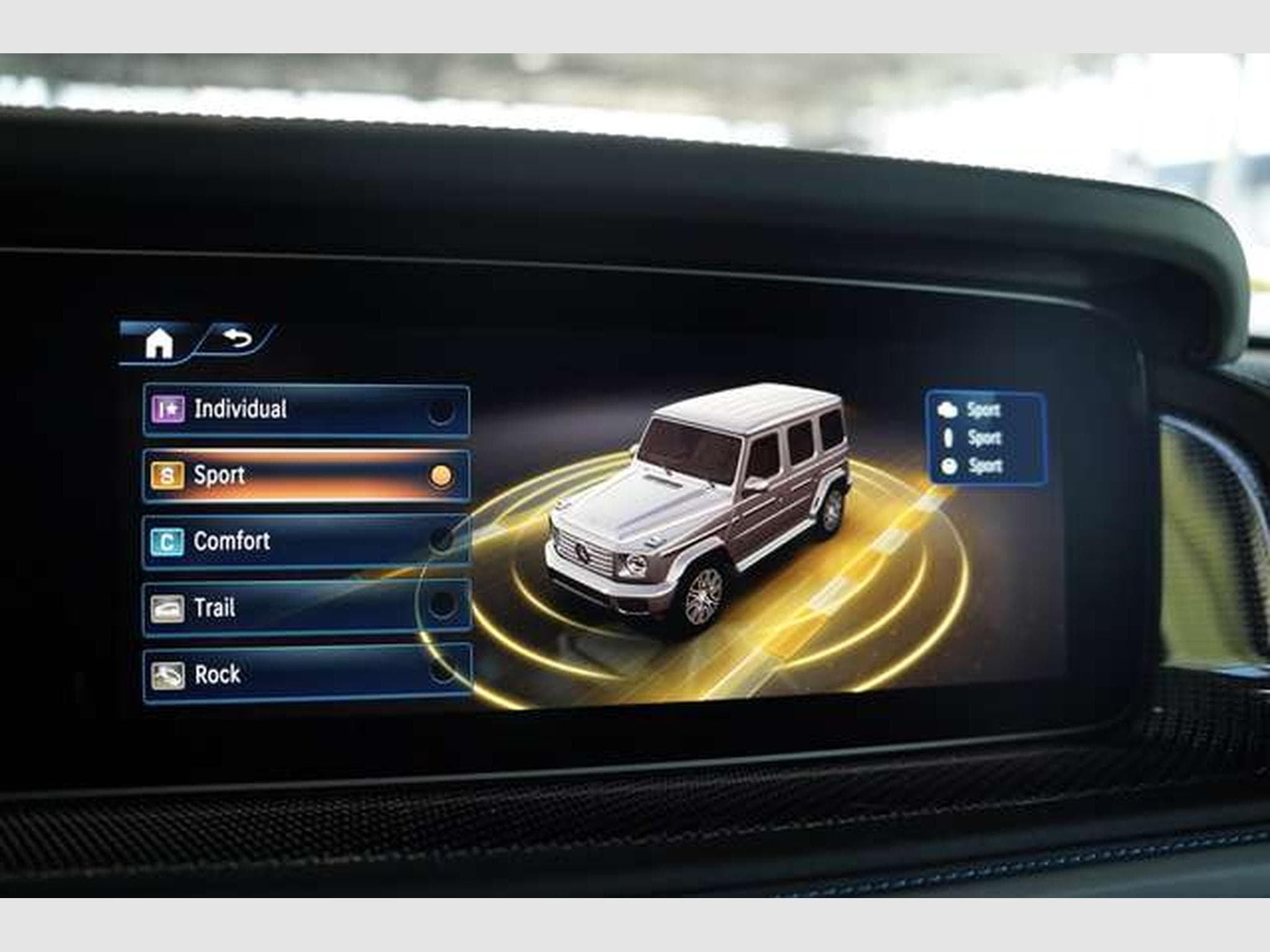 Mercedes Classe G Edition ONE AMG *MANUFAKTUR *FOND *Carbon (2025) - Photo 46