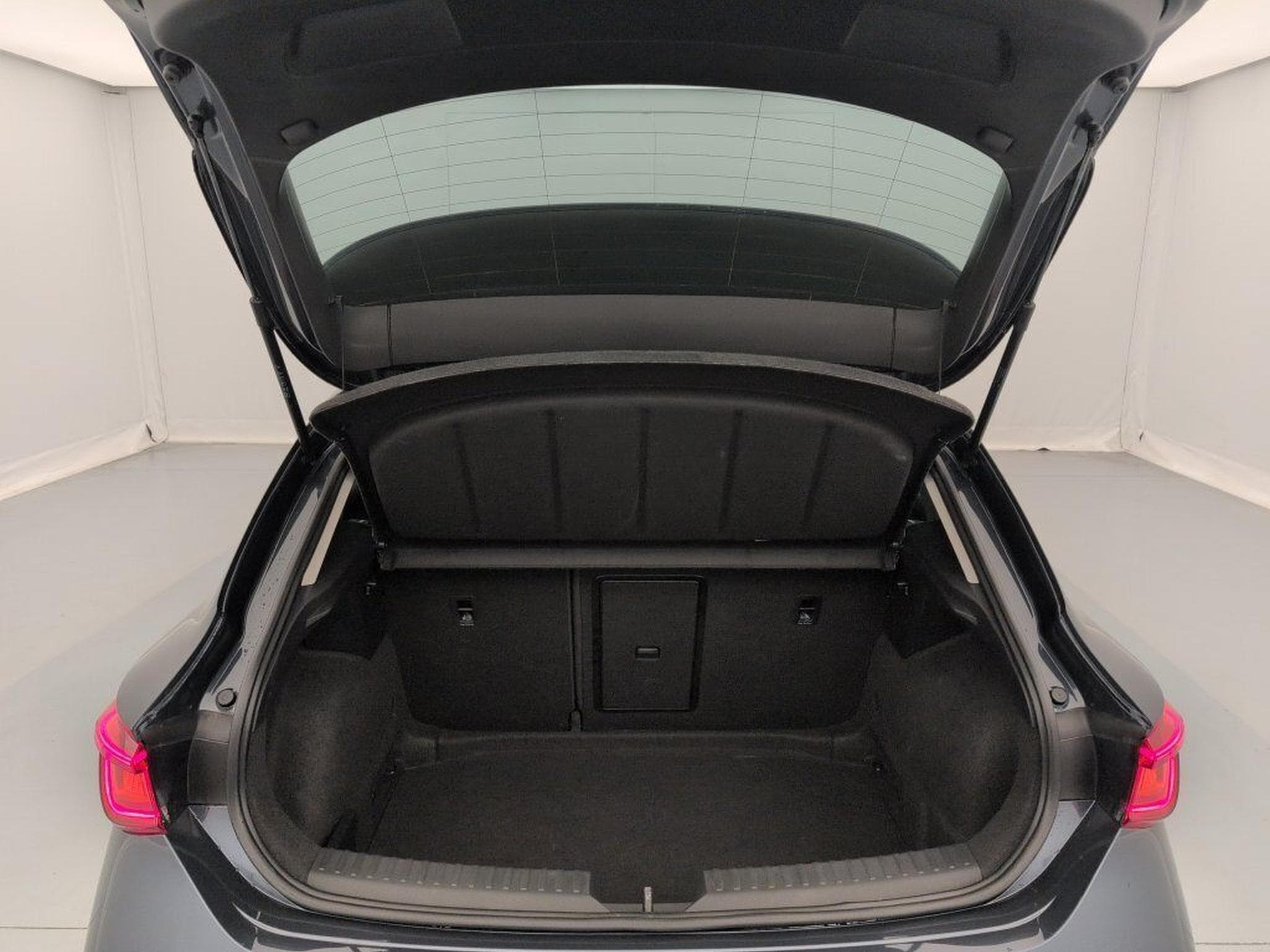Cupra Leon 1.5 eTSI 150CH DSG7 V (2024) - Foto 5