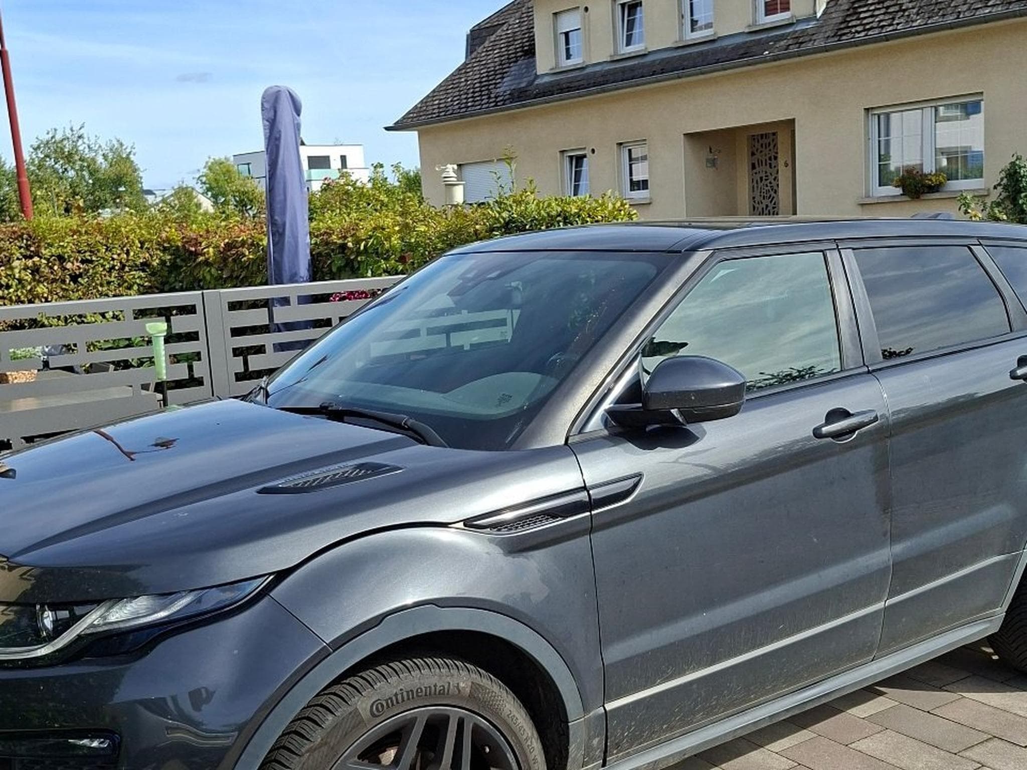 Land-Rover Range Rover Evoque HSE (2017) - Photo 4