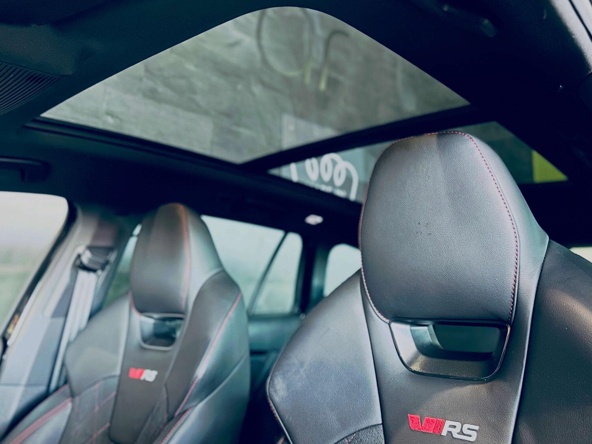 Skoda Octavia OCTAVIA RS BREAK TSI DSG (2022) - Photo 11