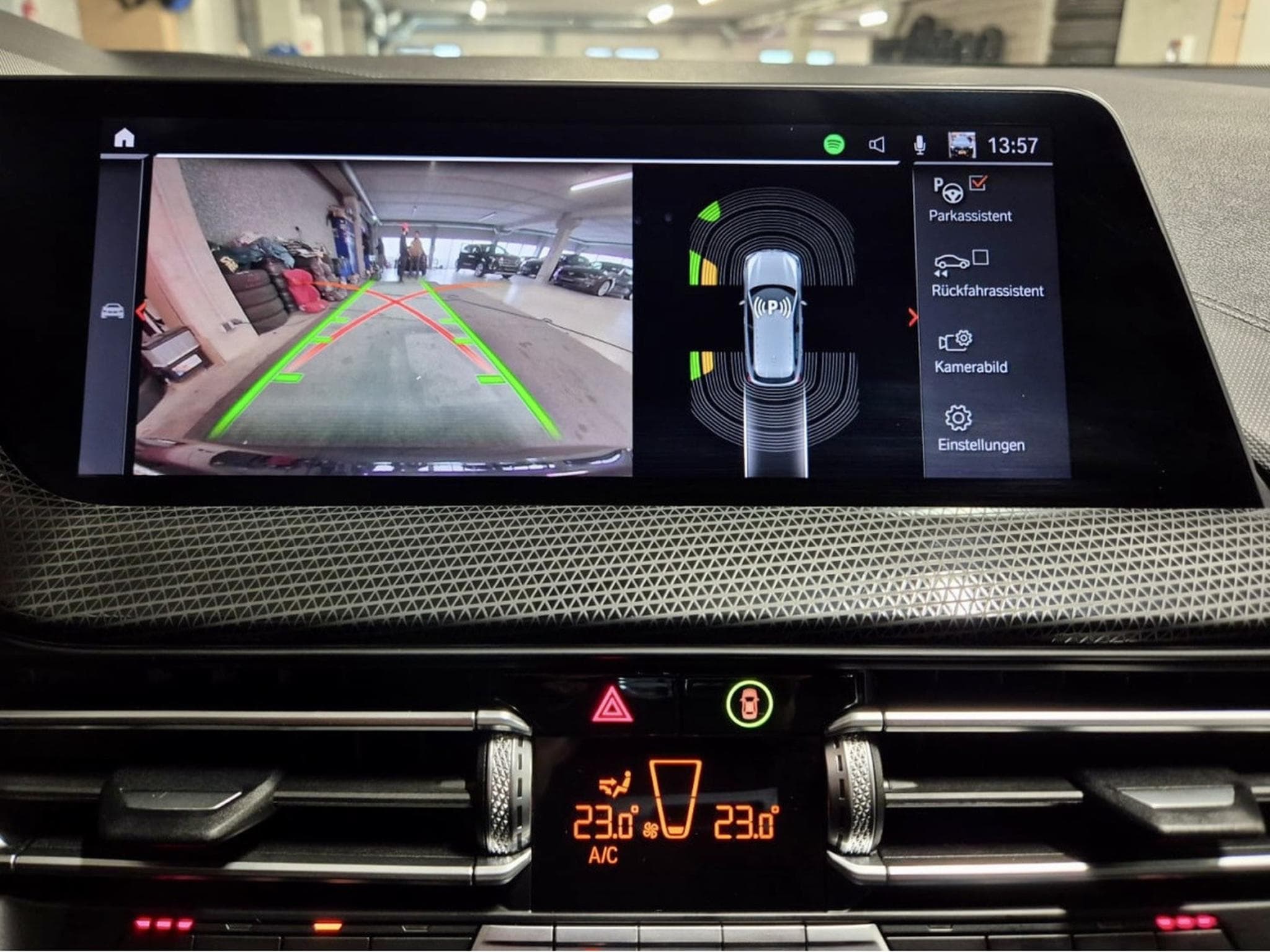 BMW M135 i XDRIVE HEAD UP CUIR LED NAVI (2021) - Foto 7