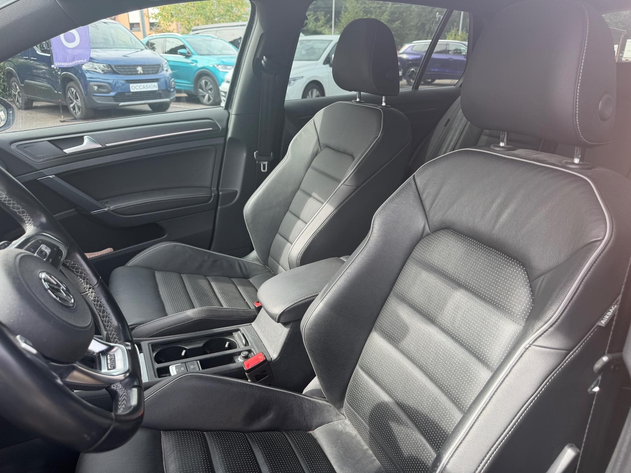 VW Golf VII GTD 2.0 TDI 135 kW DSG7 (2018) - Foto 4