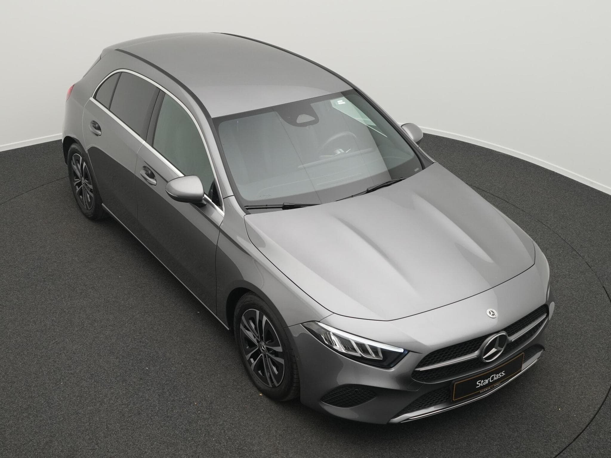 Mercedes A 180 d Progressive LED+Kamera+MBUX+SHZ (2025) - Photo 12