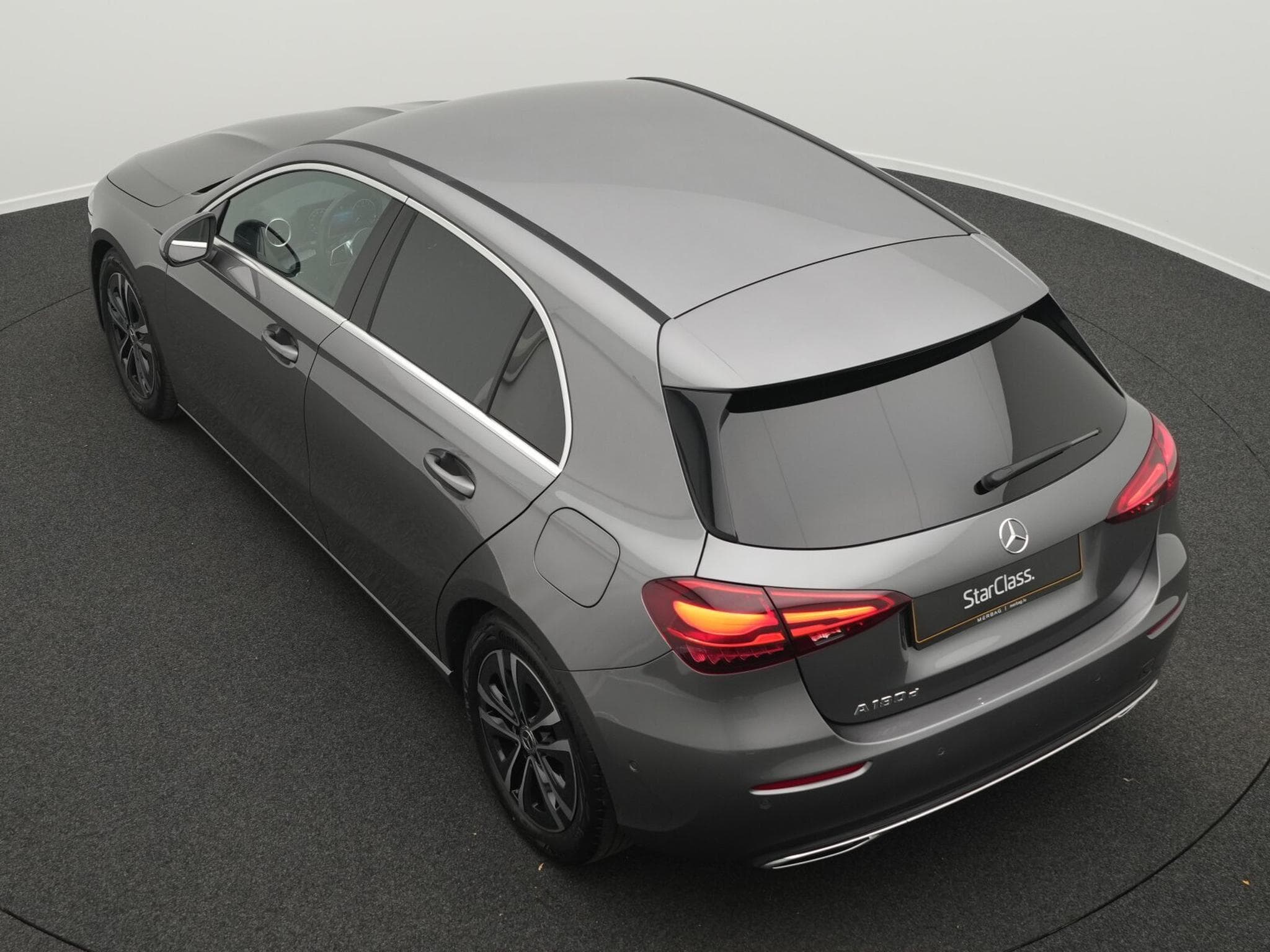 Mercedes A 180 d Progressive LED+Kamera+MBUX+SHZ (2025) - Photo 13