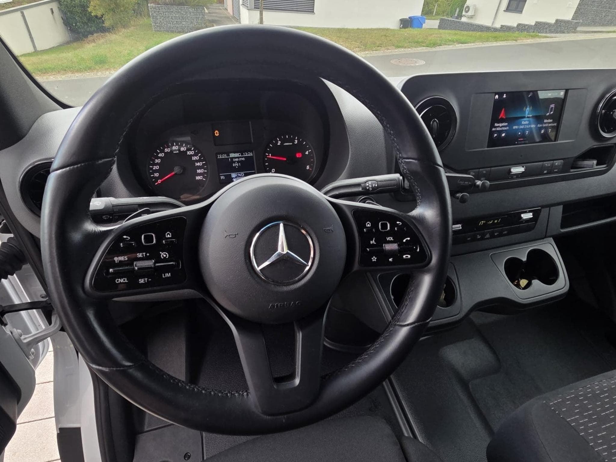 Mercedes Sprinter C317 CDI (2023) - Photo 4