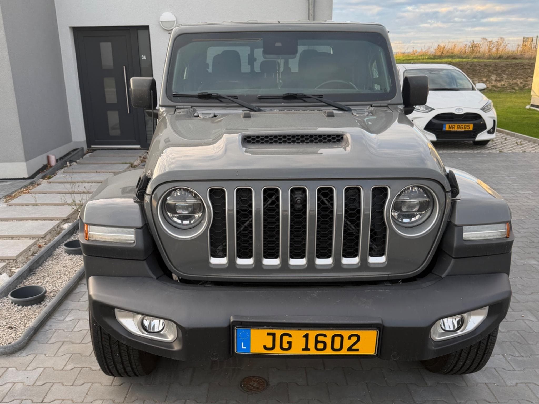 Jeep Gladiator Overland (2021) - Photo 1