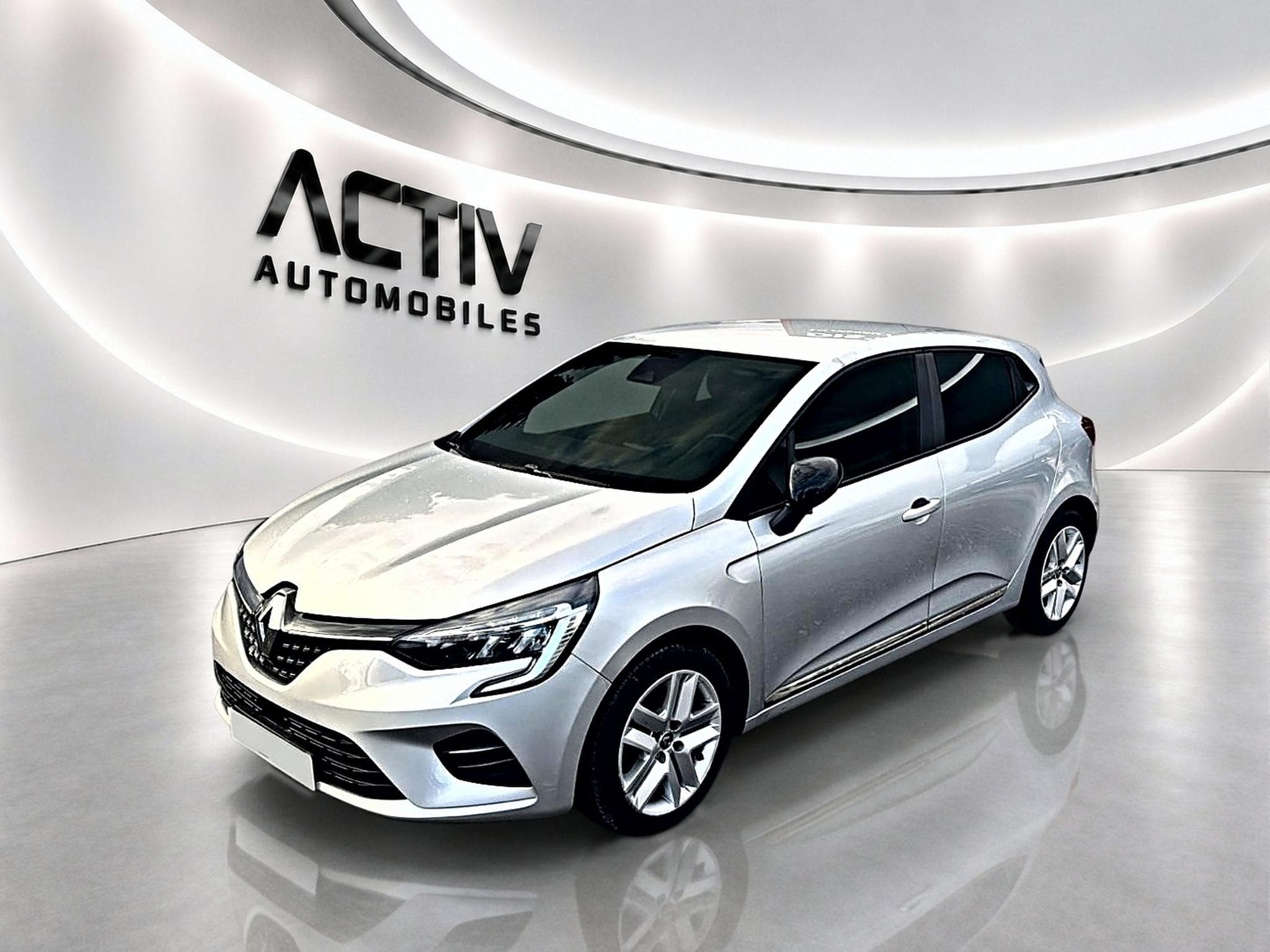 Renault Clio 1.0 TCE 90 ZEN (2021) - Foto 1