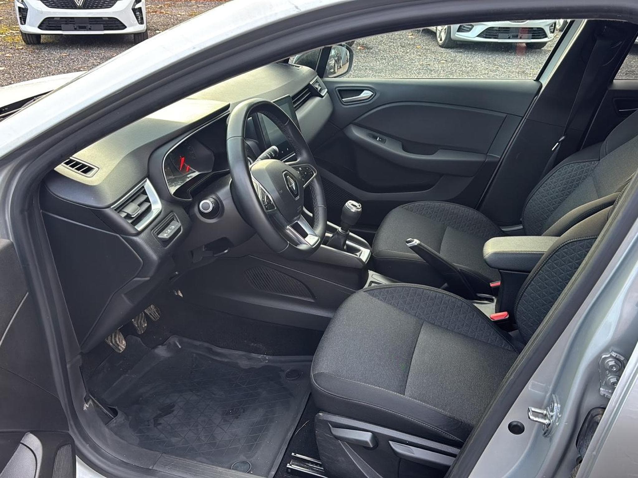Renault Clio 1.0 TCE 90 ZEN (2021) - Foto 11