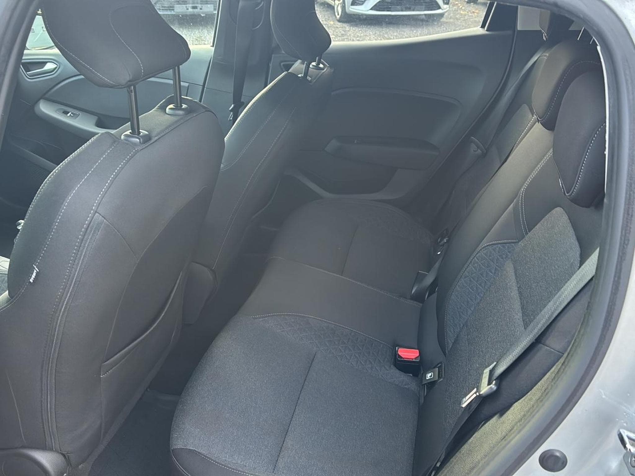 Renault Clio 1.0 TCE 90 ZEN (2021) - Foto 13