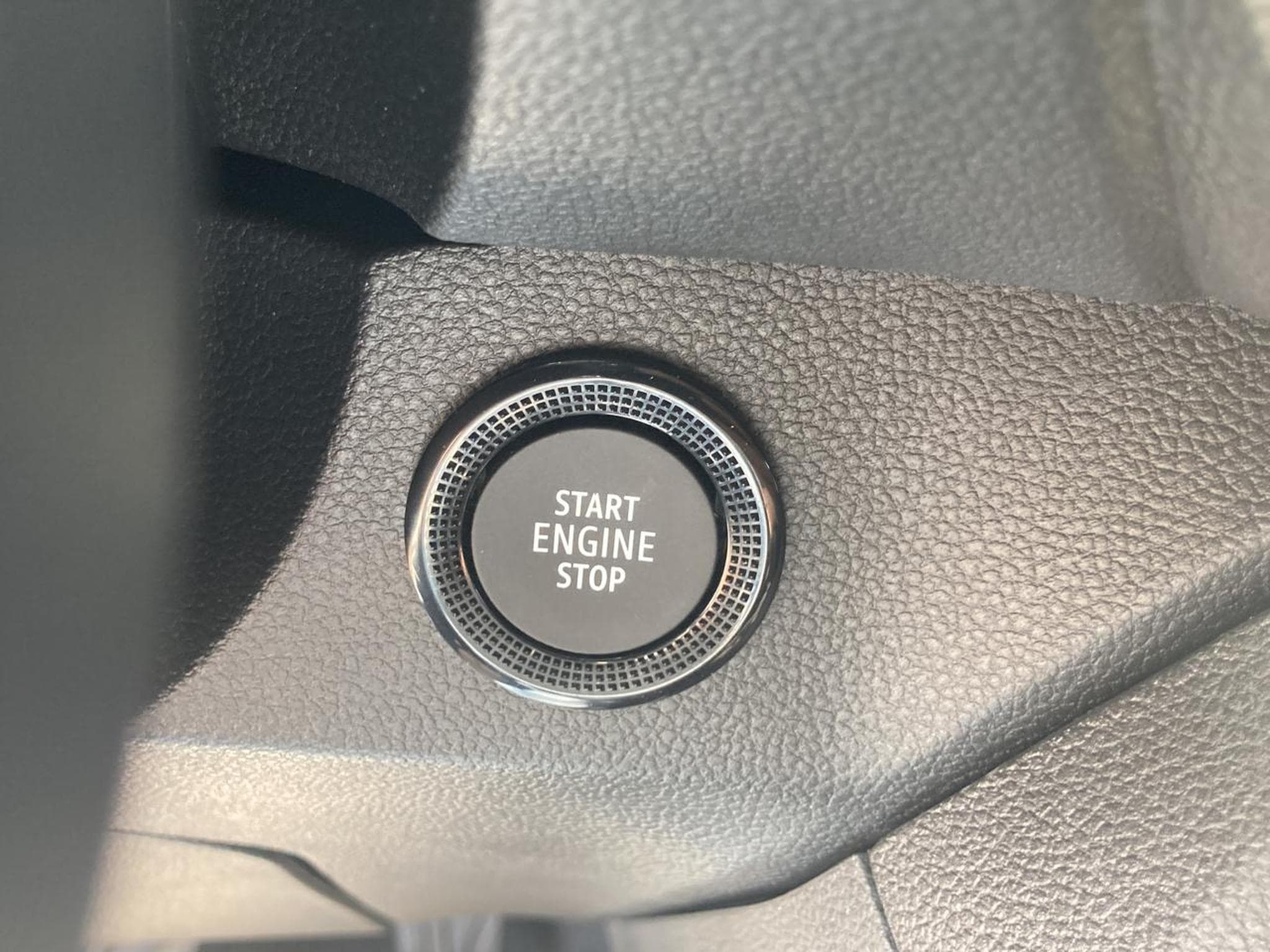 Dacia SANDERO 1.0 TCE 90 JOURNEY (2025) - Photo 29