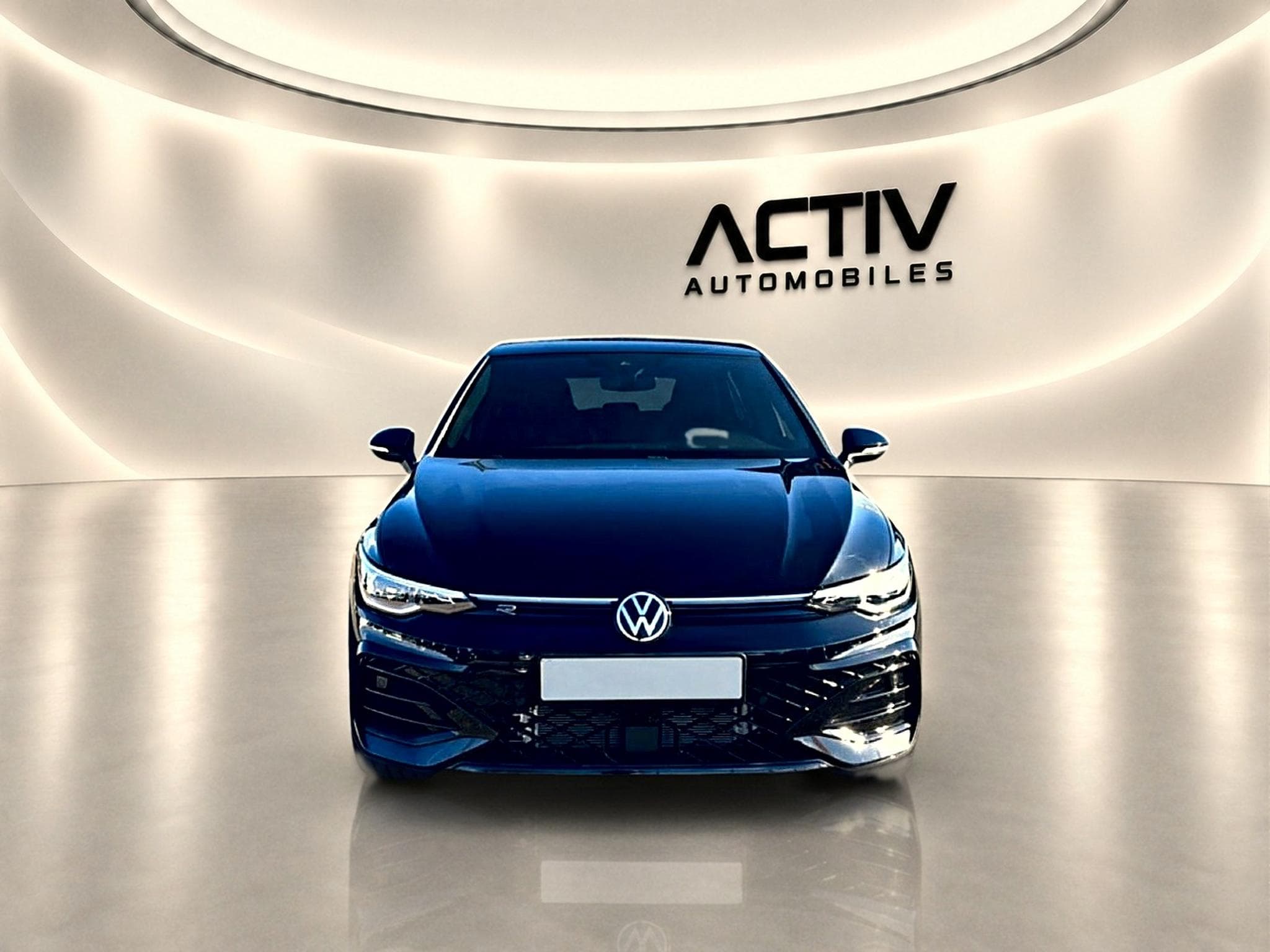 VW GOLF VIII 1.5 ETSI EVO2 150 R-LINE DSG7 (2026) - Photo 2